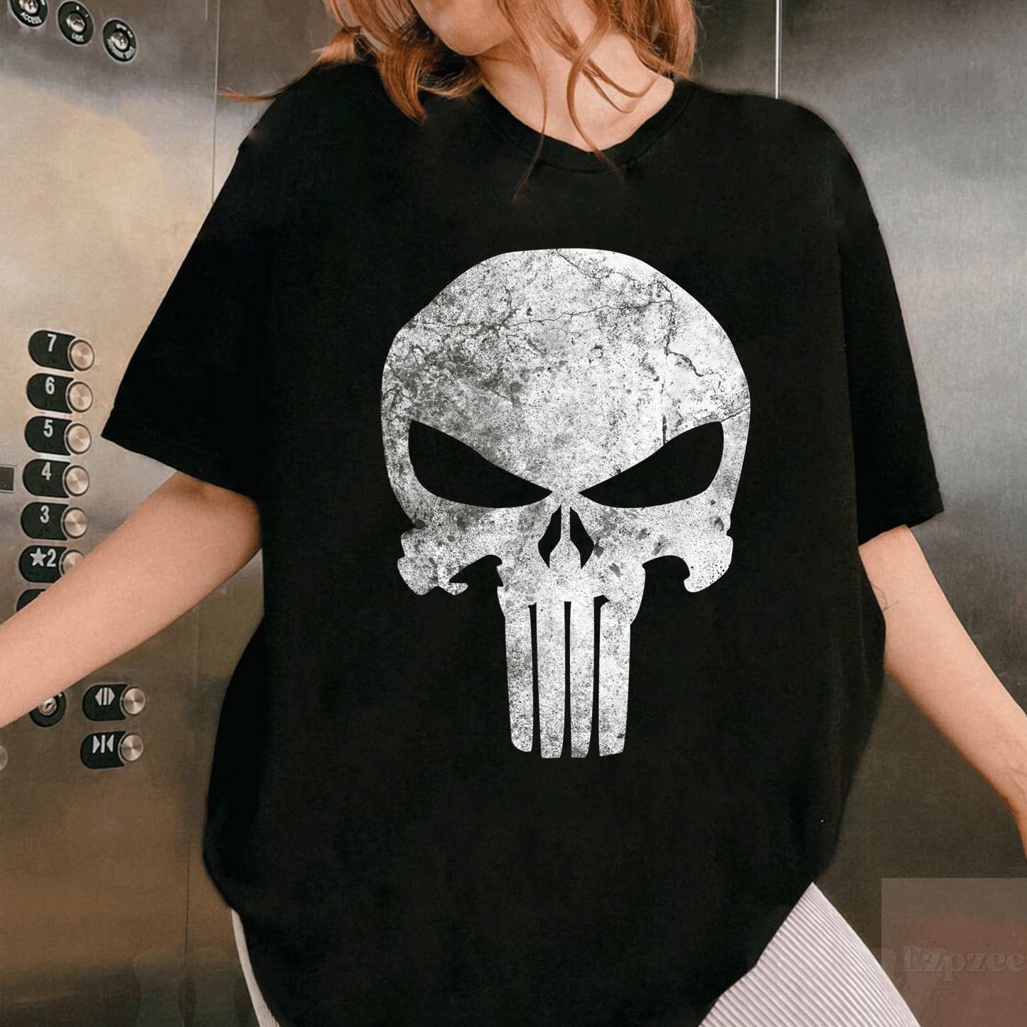 Stylish Marvel Punisher Skull Symbol Distressed Graphic T-Shirt for Fans - Perfect Gift for Comic Book Lovers and Casual Wear - 1