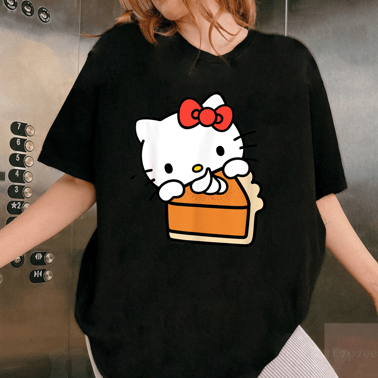 Hello Kitty Pumpkin Pie T-Shirt Adorable Fall Fashion for Cat Lovers Cute Graphic Tee Perfect for Halloween and Thanksgiving Celebrations - 1