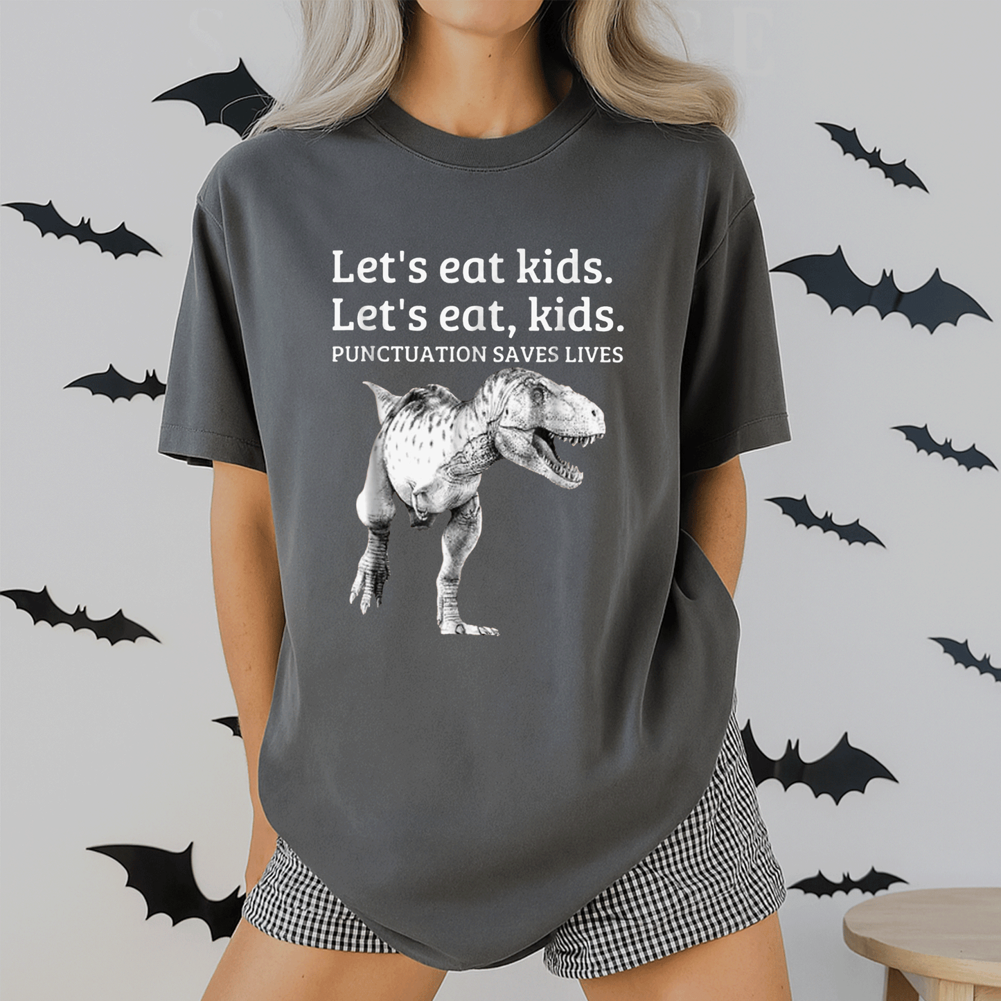 Funny Let's Eat Kids Grammar T-Shirt - Punctuation Saves Lives Design for Grammar Lovers and Teachers - 2