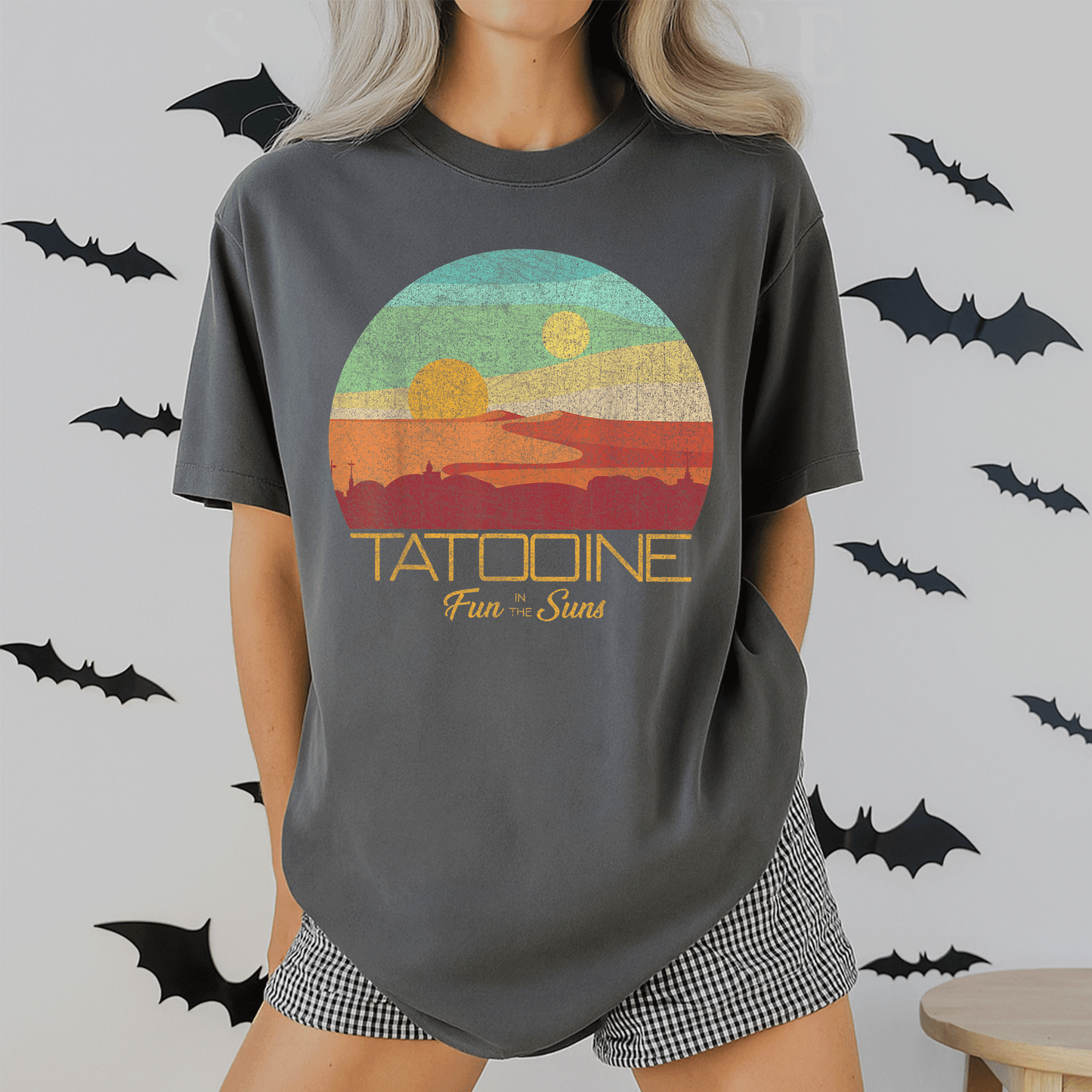 Star Wars Tatooine Postcard T-Shirt featuring Iconic Desert Landscape - Perfect Gift for Fans and Collectors - 2