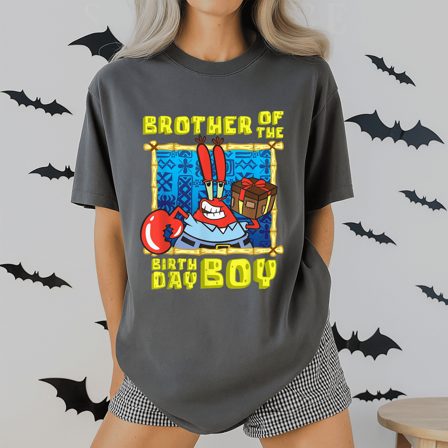 Mademark SpongeBob SquarePants T-Shirt for Boys - Celebrate with Mr. Krabs and the Birthday Boy in Style! - 2
