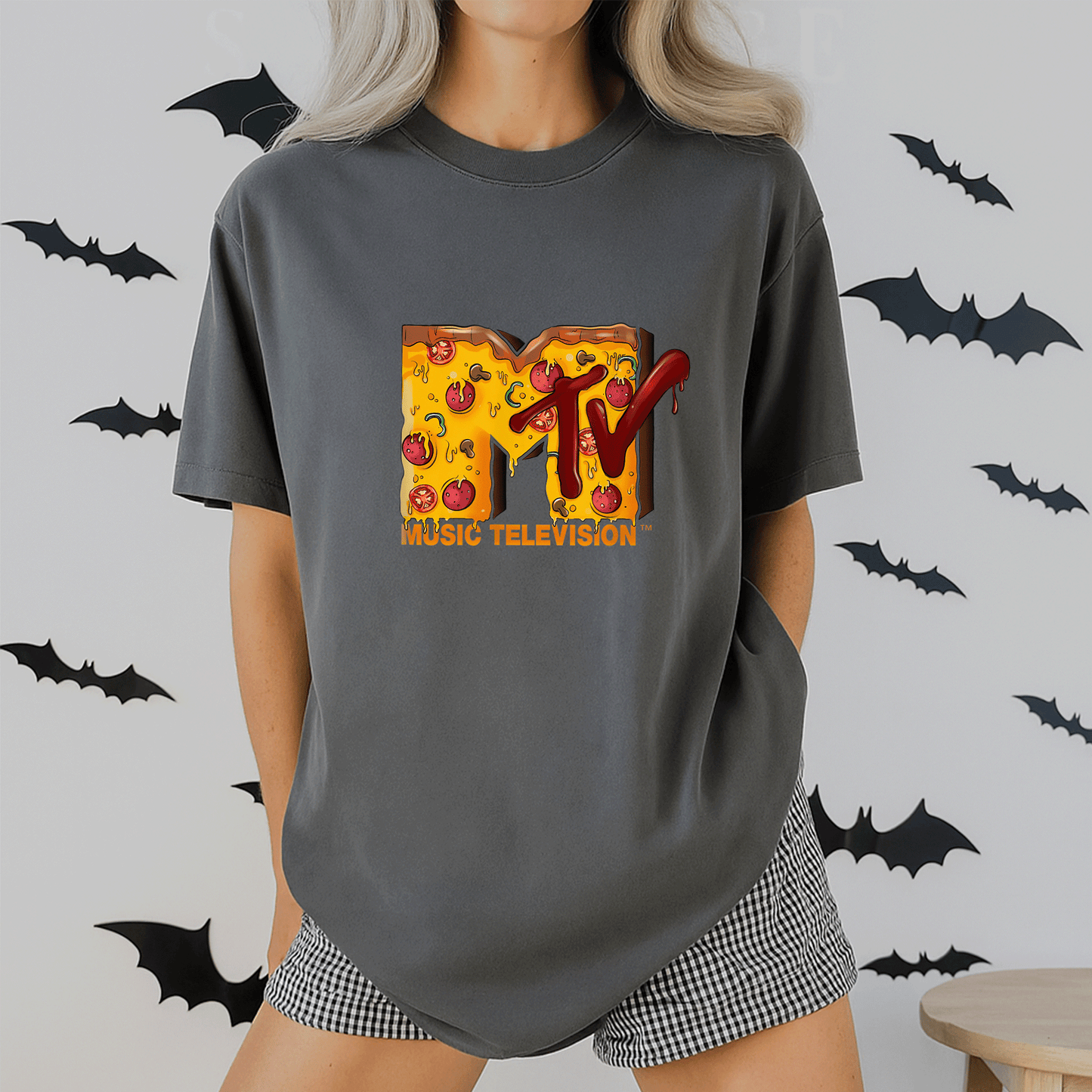 Mademark x MTV Pizza Lover T-Shirt Featuring Original MTV Logo β Perfect for Foodies and Music Fans Alike! - 2