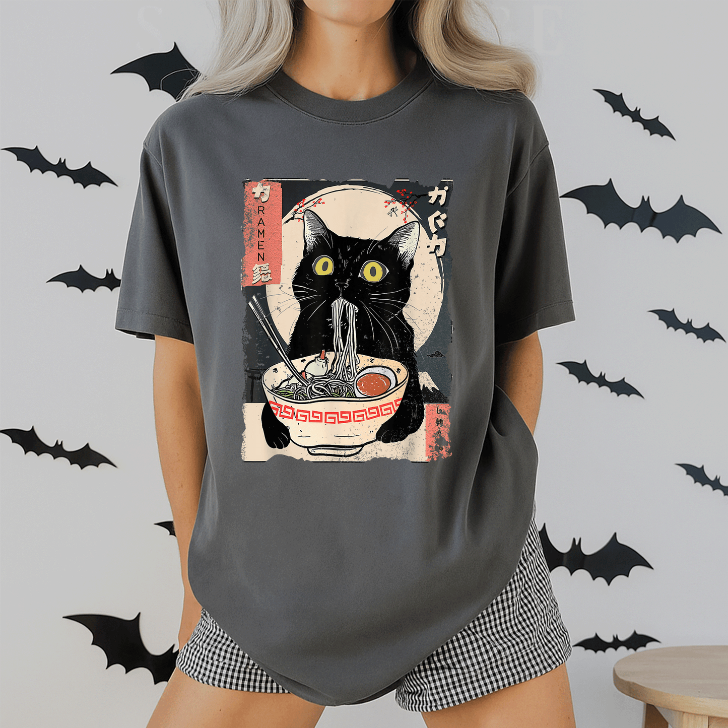 Cute Kawaii Cat Eating Ramen Noodles T-Shirt for Girls and Teens - Funny Anime Gift for Cat Lovers and Anime Fans - 2