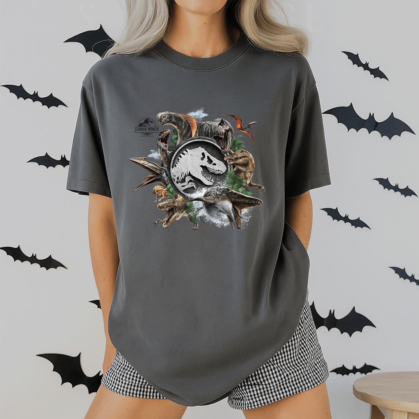 Jurassic World Rebirth Circle Logo Dinosaurs T-Shirt for Dino Lovers – Stylish and Fun Graphic Tee for Adventurous Spirits - 2
