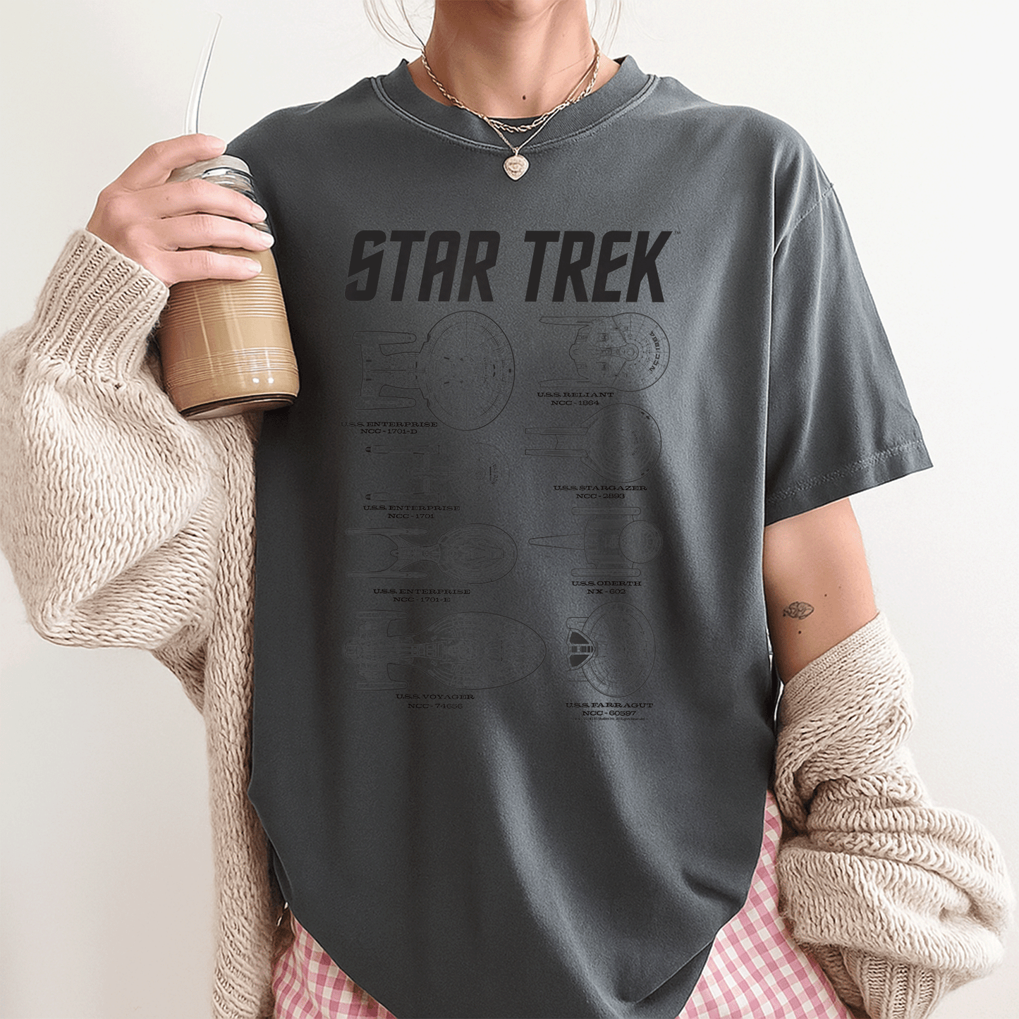 Stylish Star Trek Next Generation Ships Graphic T-Shirt for Fans - Perfect for Sci-Fi Lovers and Trekkies - 3