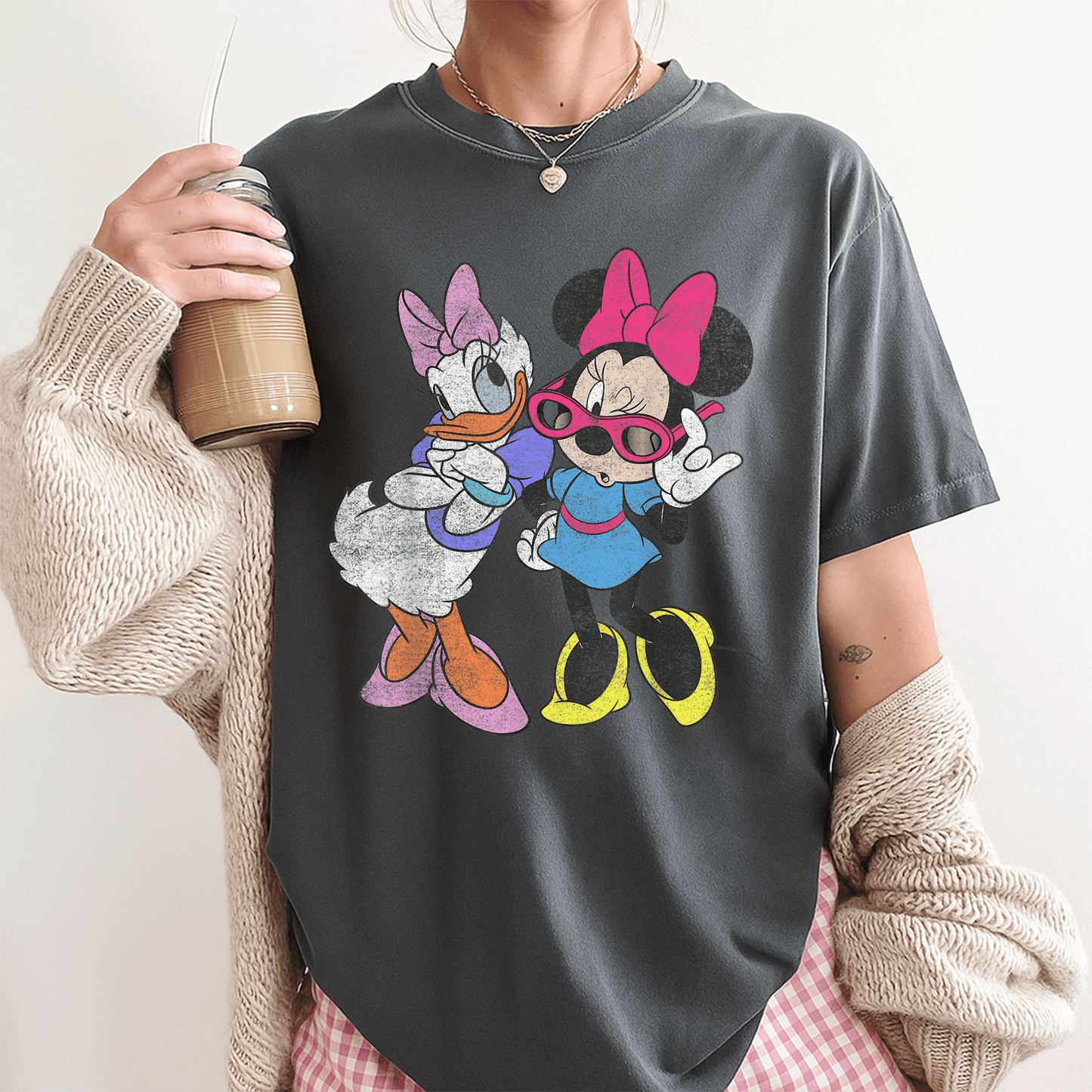 Cute Disney Mickey And Friends Daisy & Minnie Graphic Fashion T-Shirt for Women, Perfect for Casual Wear and Disney Fans - 3