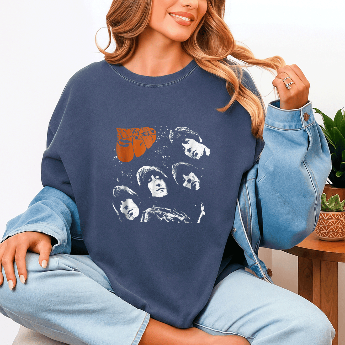 Stylish The Beatles Rubber Soul T-shirt for Fans - Classic Album Cover Design, Perfect for Music Lovers and Retro Style Enthusiasts - 4
