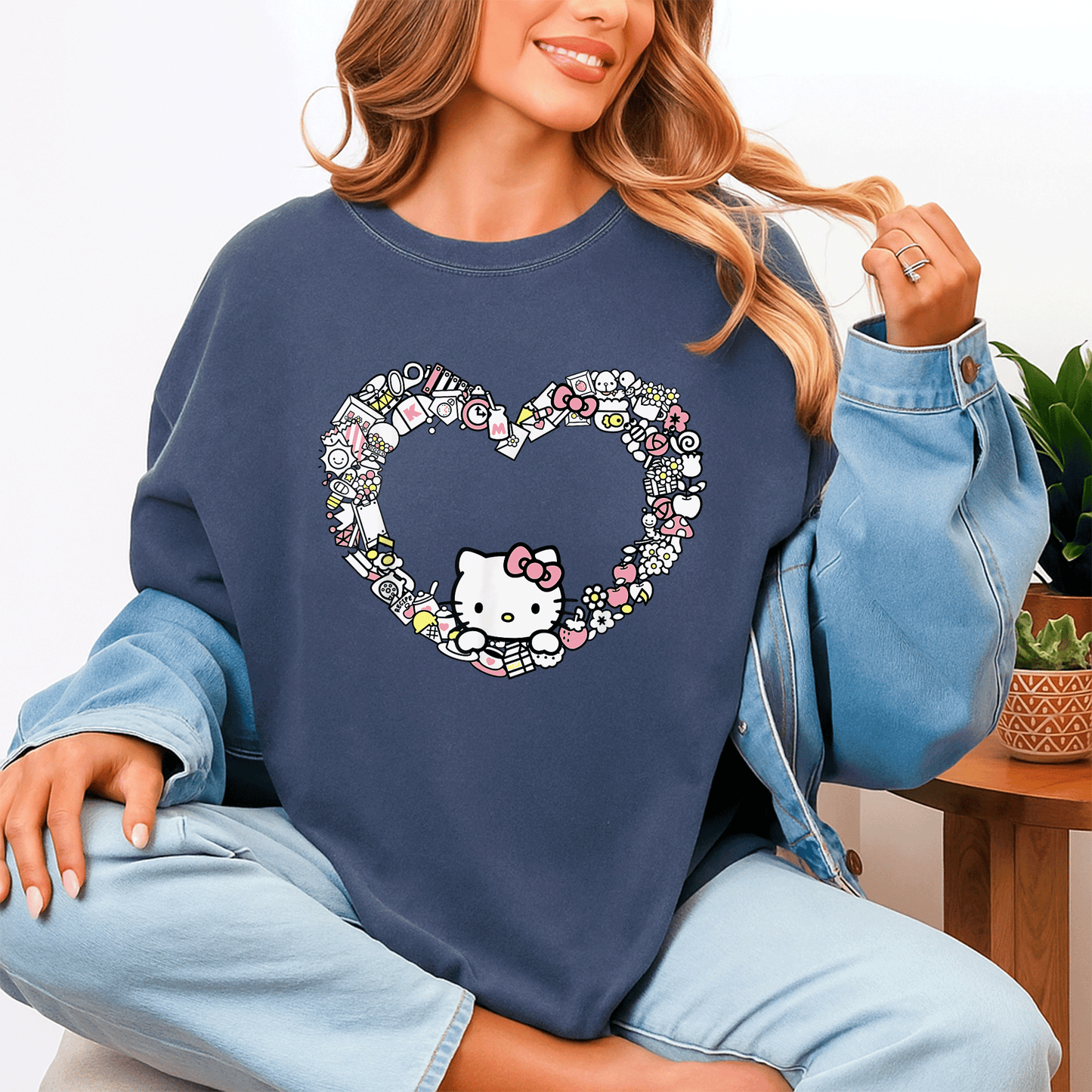 Cute Hello Kitty Heart Favorite Things T-Shirt for Fans, Perfect Gift for Kids and Adults, Adorable Design in Soft Cotton - 4