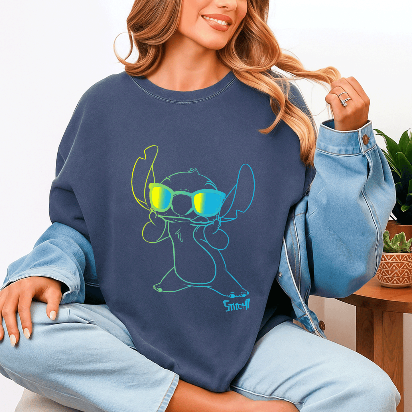 Cool Lilo & Stitch Neon Outline T-Shirt Featuring Stitch Chest Portrait - Perfect for Disney Fans and Casual Wear! - 4