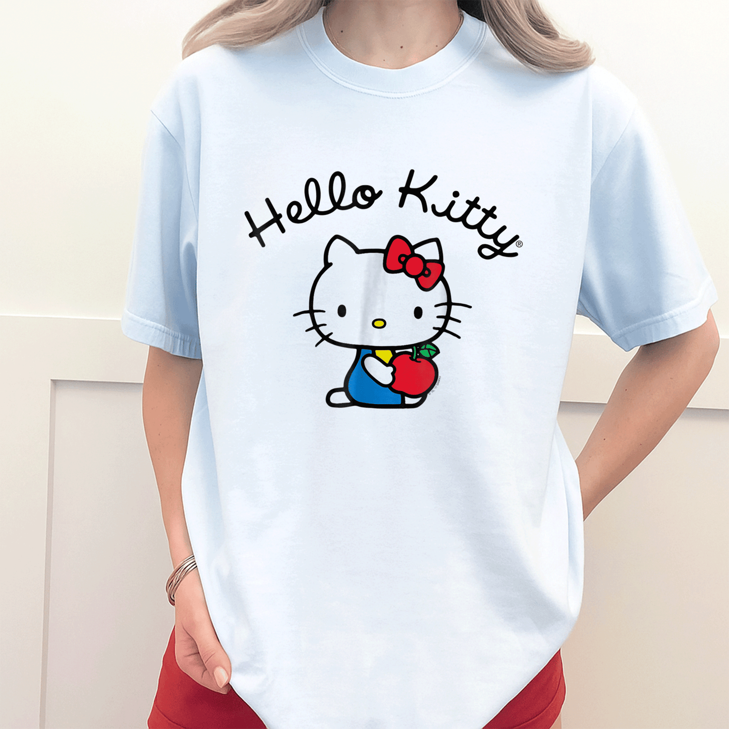 Cute Hello Kitty Retro Logo Tee Shirt for Stylish Fans - Classic Design, Perfect for Casual Wear and Nostalgic Vibes - 3