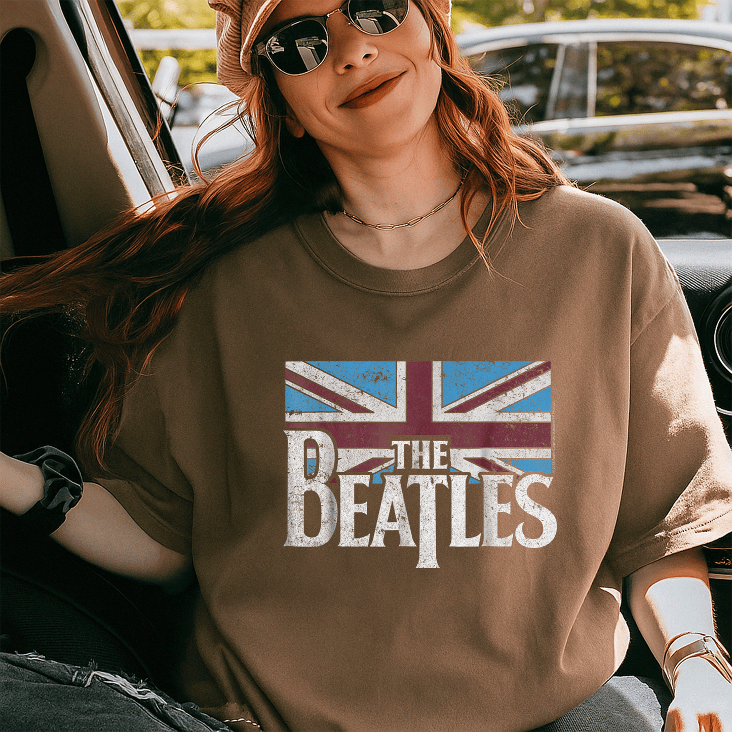 Stylish The Beatles British Flag T-Shirt in Red, White, and Blue – Perfect for Fans and Fashion Lovers Alike! - 5