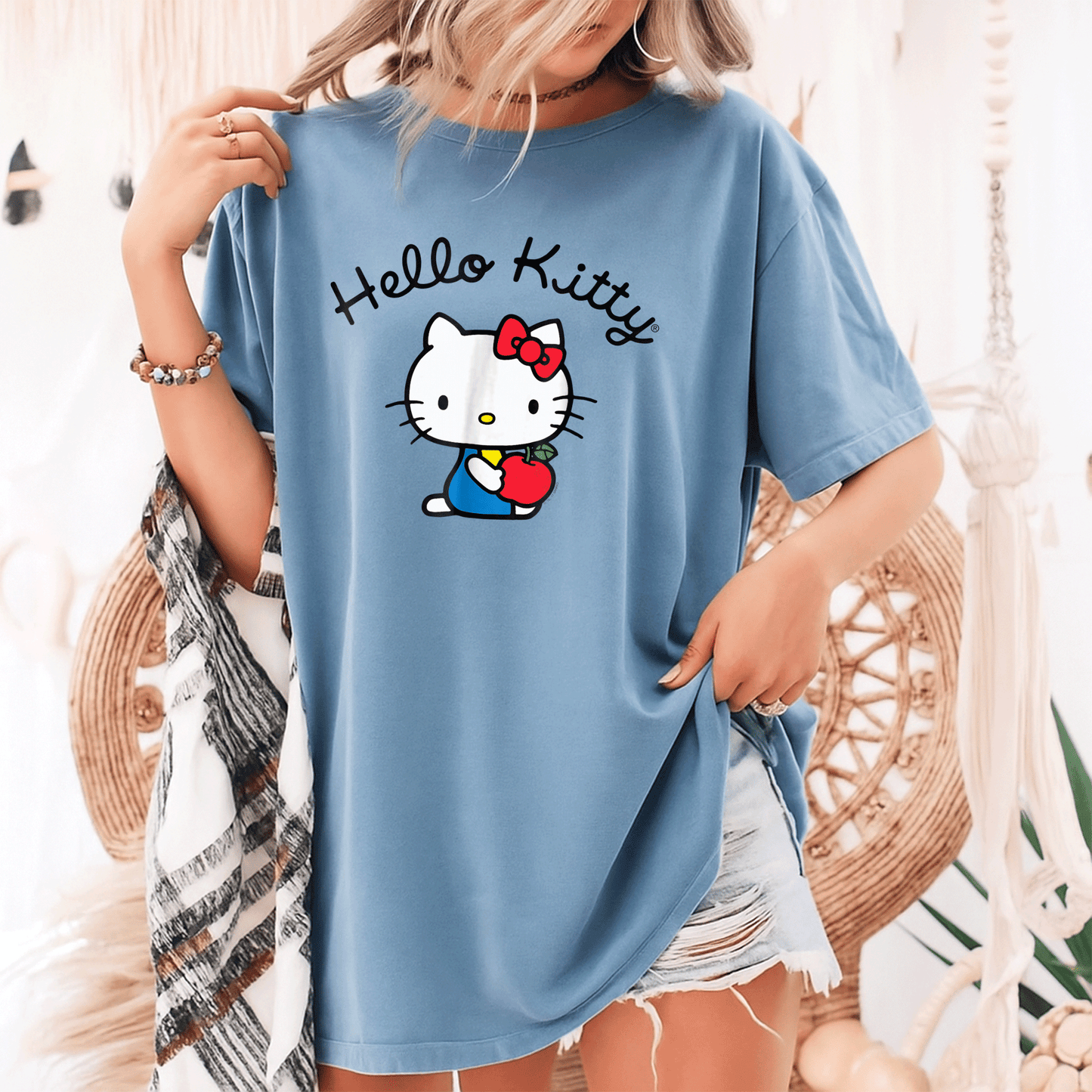 Cute Hello Kitty Retro Logo Tee Shirt for Stylish Fans - Classic Design, Perfect for Casual Wear and Nostalgic Vibes - 9