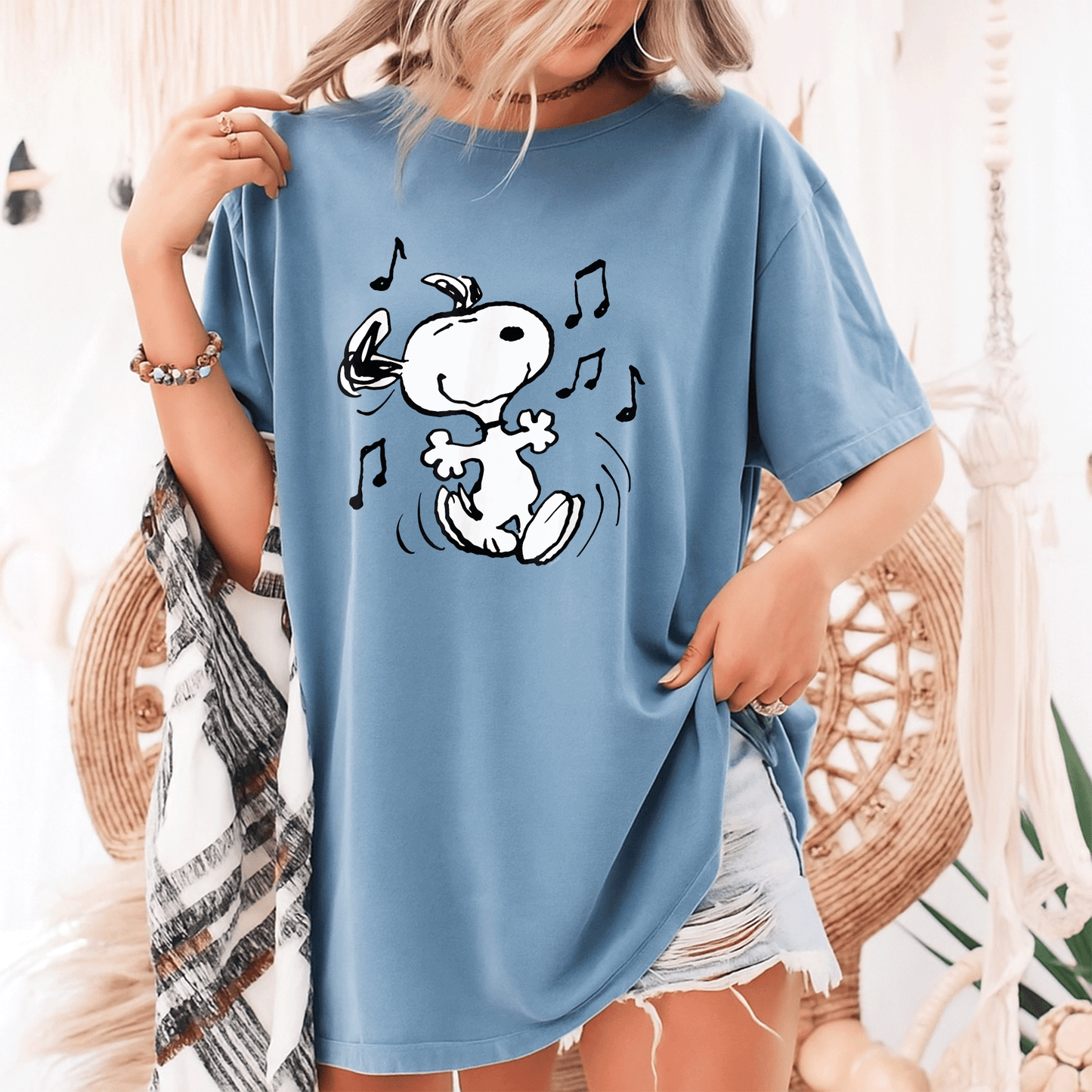 Snoopy Dancing T-Shirt for Peanuts Fans - Fun and Playful Design for All Ages, Perfect Gift for Cartoon Lovers - 9