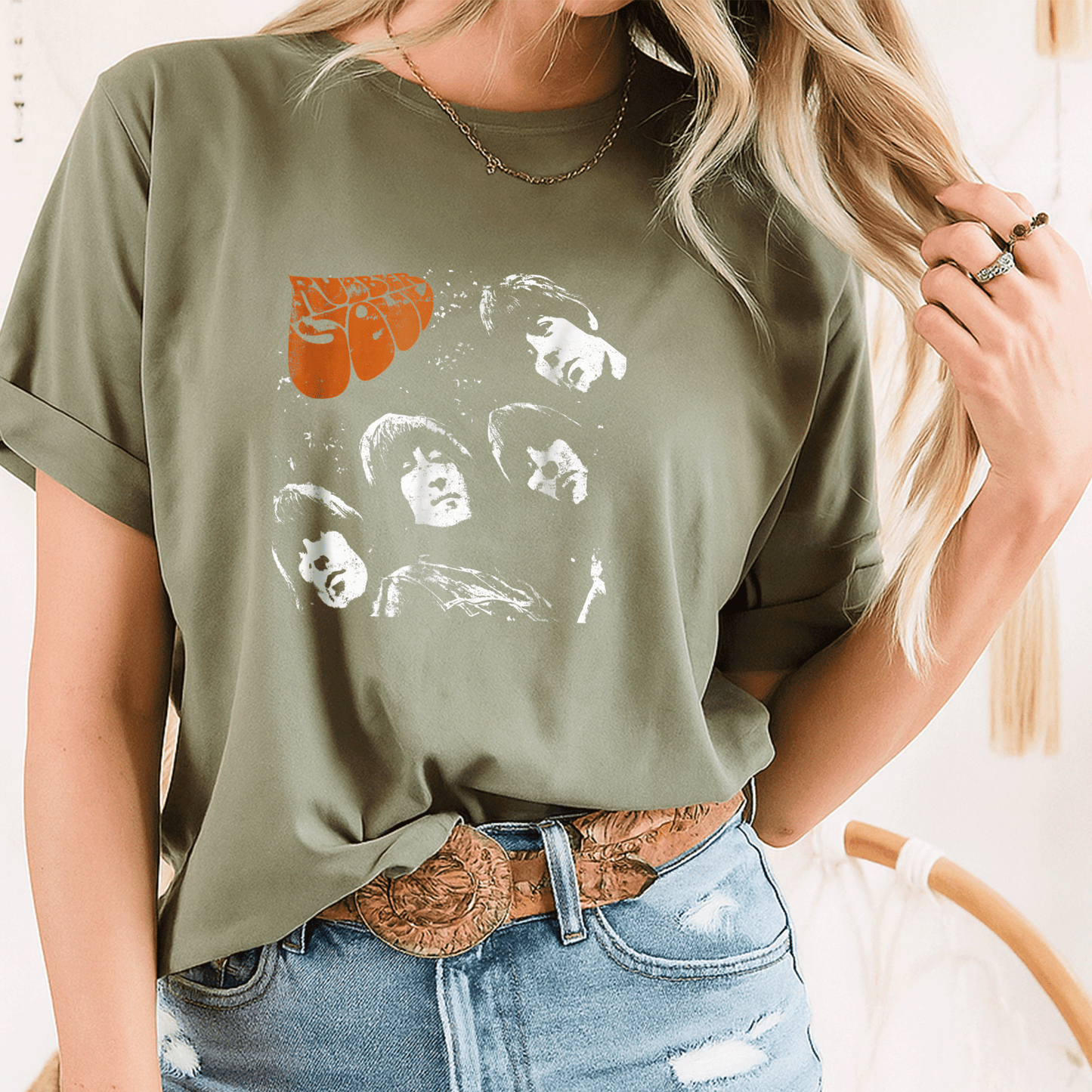 Stylish The Beatles Rubber Soul T-shirt for Fans - Classic Album Cover Design, Perfect for Music Lovers and Retro Style Enthusiasts - 8
