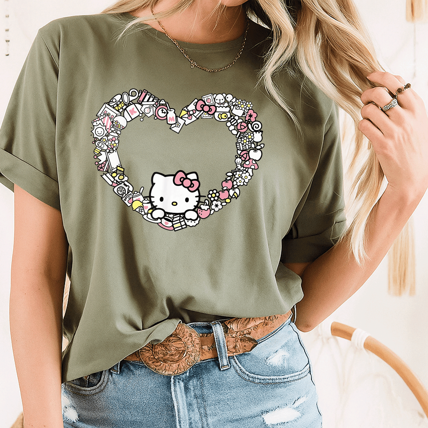 Cute Hello Kitty Heart Favorite Things T-Shirt for Fans, Perfect Gift for Kids and Adults, Adorable Design in Soft Cotton - 8