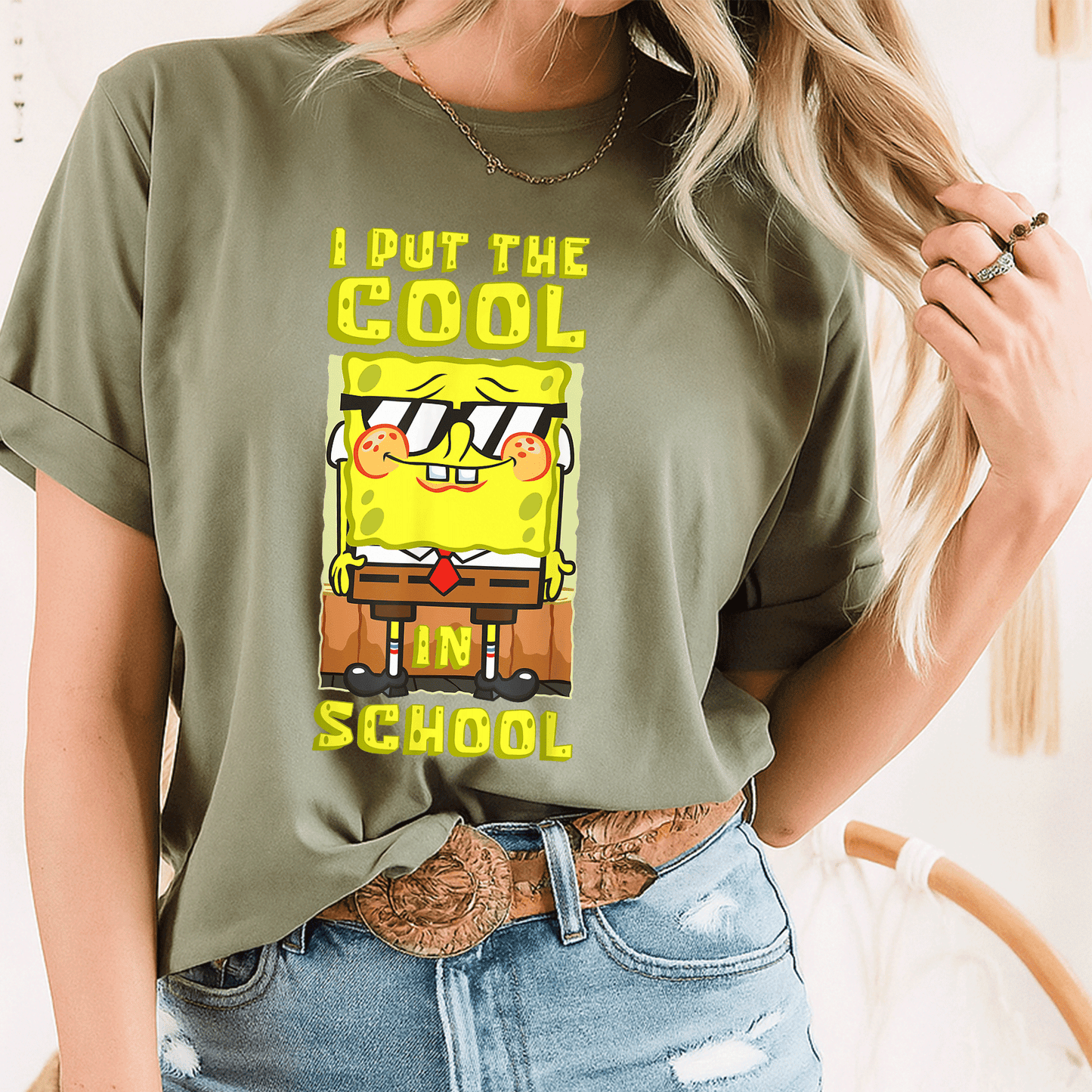 Mademark x SpongeBob SquarePants Boys Gift T-Shirt - Cool Back To School Tee Featuring Fun SpongeBob Design for Kids - 8