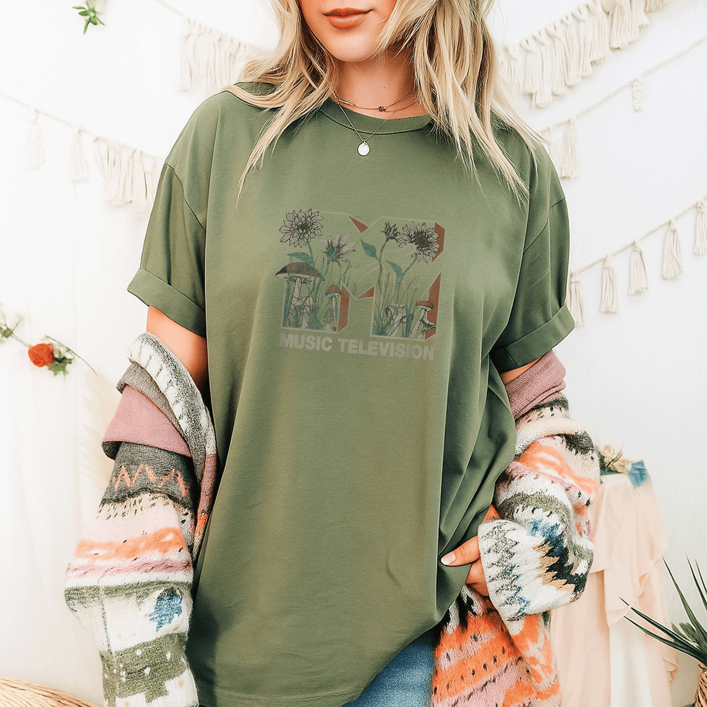MTV Wild Flower Mushrooms Logo T-Shirt for Music Lovers - Trendy and Unique Graphic Tee for Creative Styles - 9