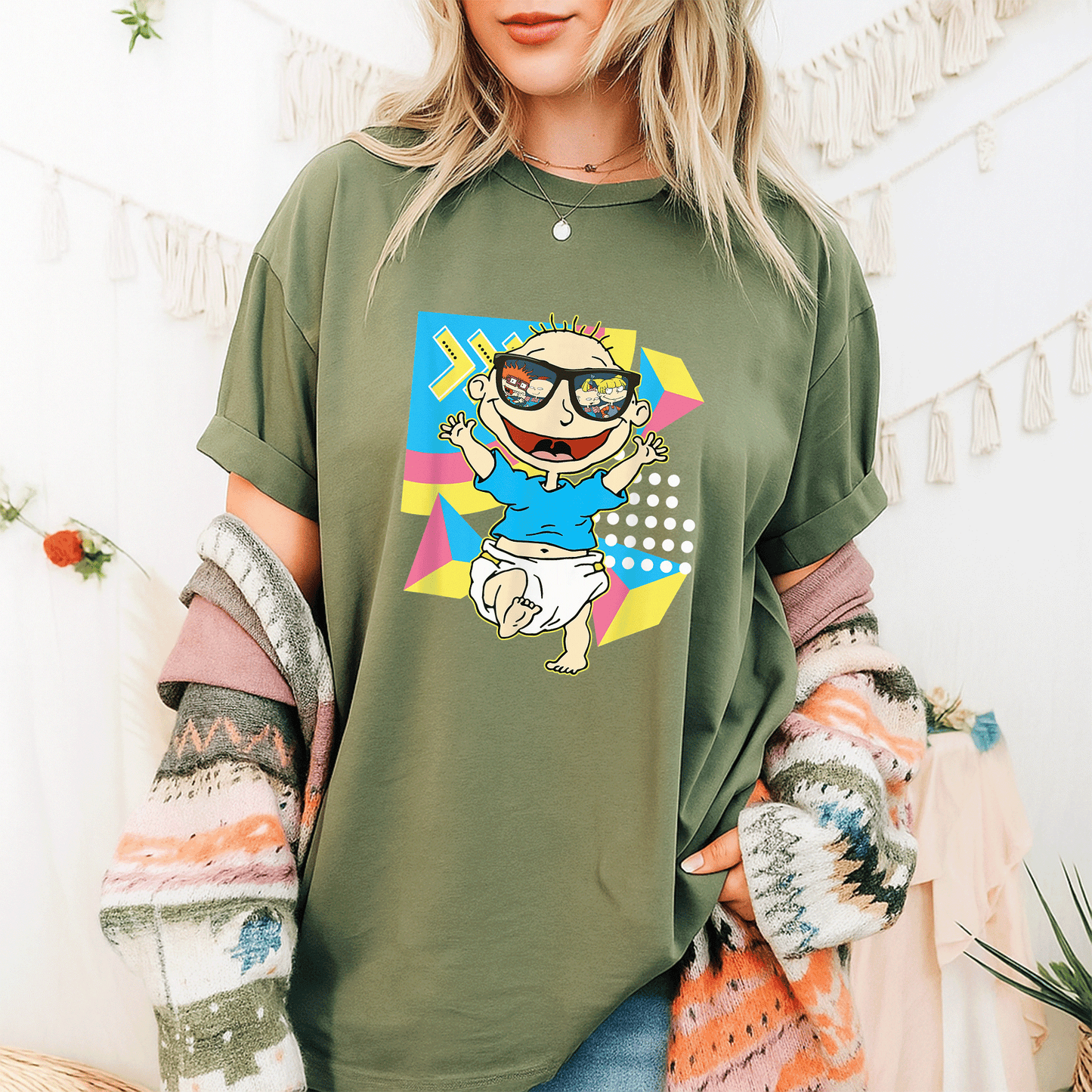 Mademark x Rugrats Tommy Pickles Sunglasses Reflection T-Shirt Perfect for Fans of Iconic 90s Cartoon Nostalgia and Style - 9