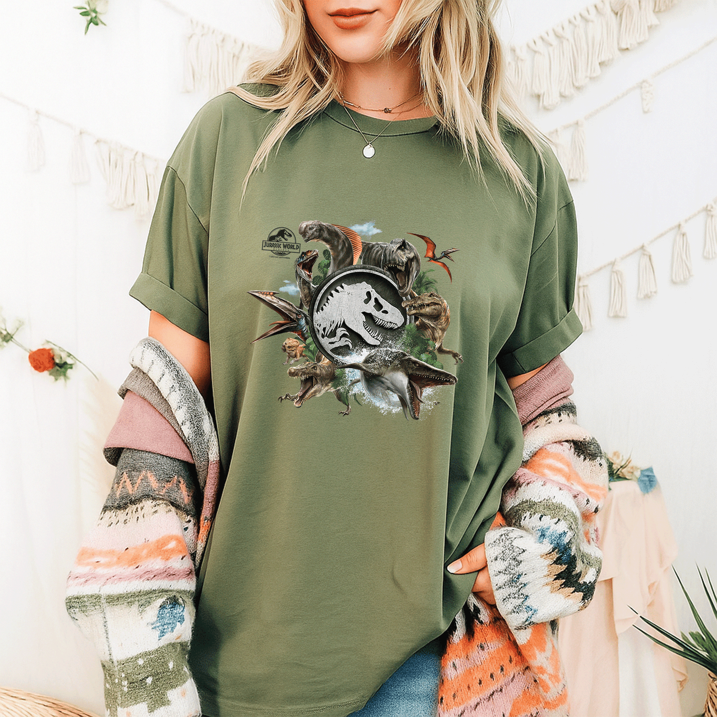 Jurassic World Rebirth Circle Logo Dinosaurs T-Shirt for Dino Lovers – Stylish and Fun Graphic Tee for Adventurous Spirits - 9
