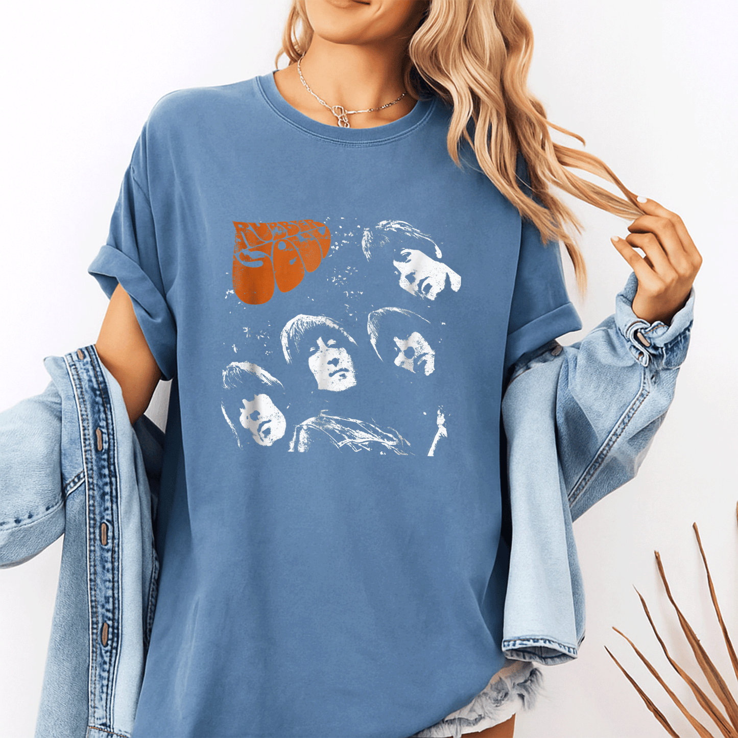 Stylish The Beatles Rubber Soul T-shirt for Fans - Classic Album Cover Design, Perfect for Music Lovers and Retro Style Enthusiasts - 10