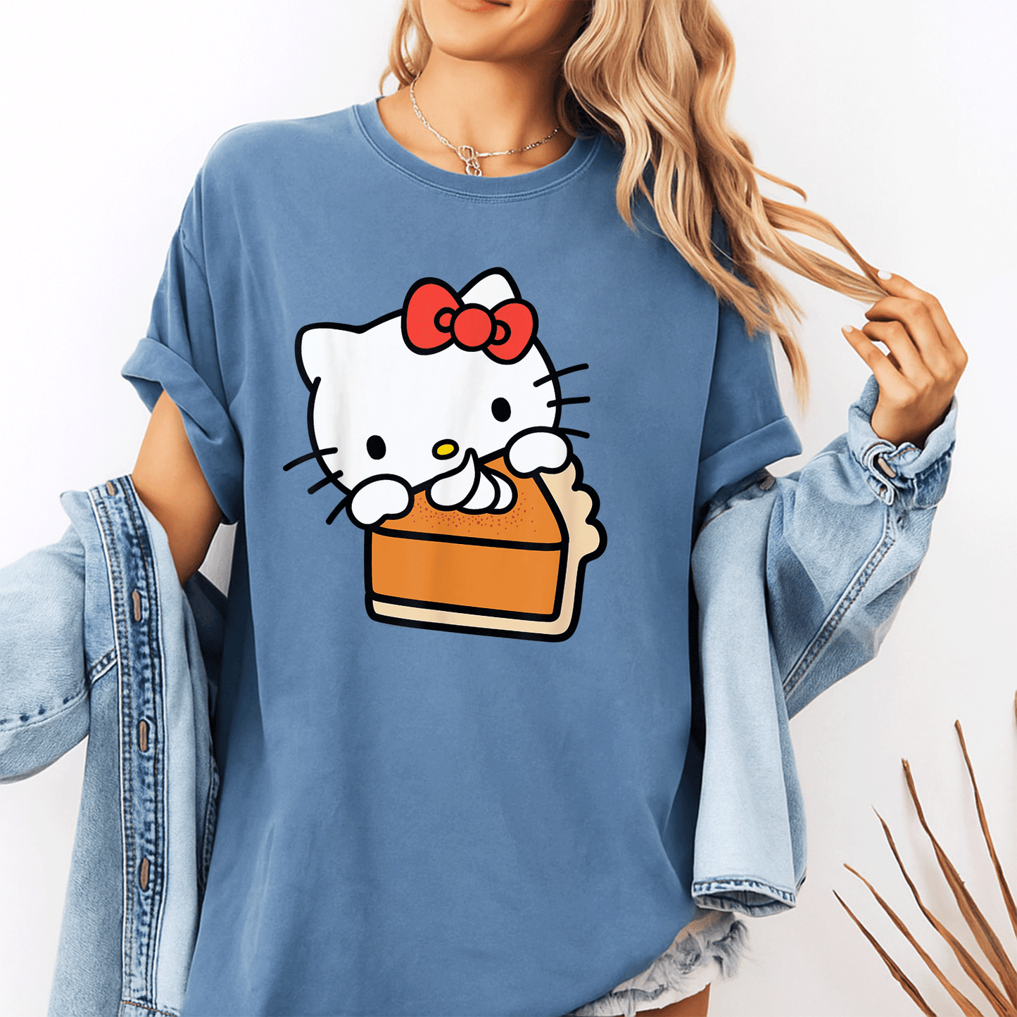 Hello Kitty Pumpkin Pie T-Shirt Adorable Fall Fashion for Cat Lovers Cute Graphic Tee Perfect for Halloween and Thanksgiving Celebrations - 10