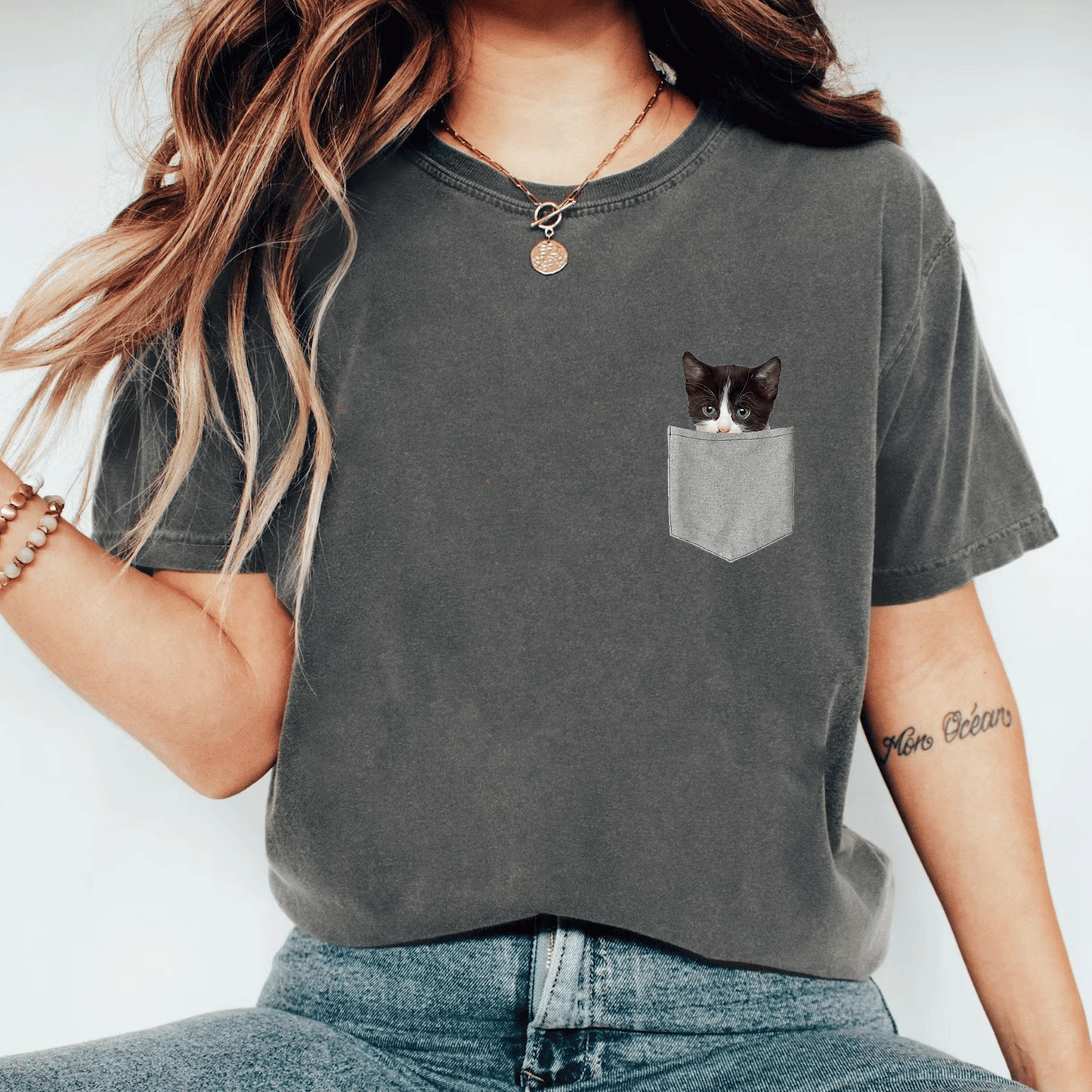 Adorable Cute Cat Peeking from Pocket T-Shirt for Cat Lovers - Fun and Comfy Tee for Cat Enthusiasts - 11
