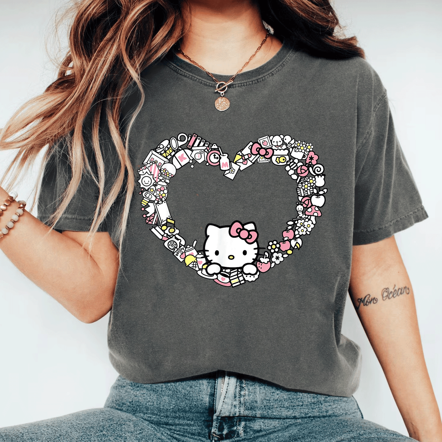 Cute Hello Kitty Heart Favorite Things T-Shirt for Fans, Perfect Gift for Kids and Adults, Adorable Design in Soft Cotton - 11