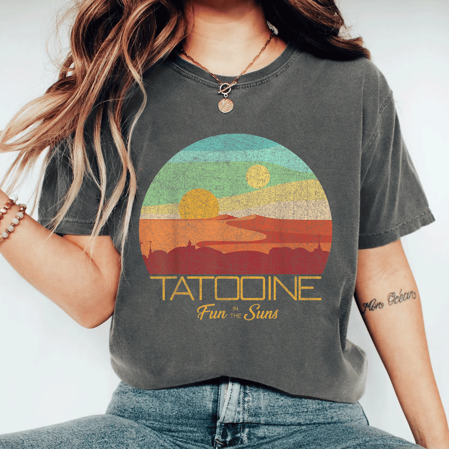 Star Wars Tatooine Postcard T-Shirt featuring Iconic Desert Landscape - Perfect Gift for Fans and Collectors - 11