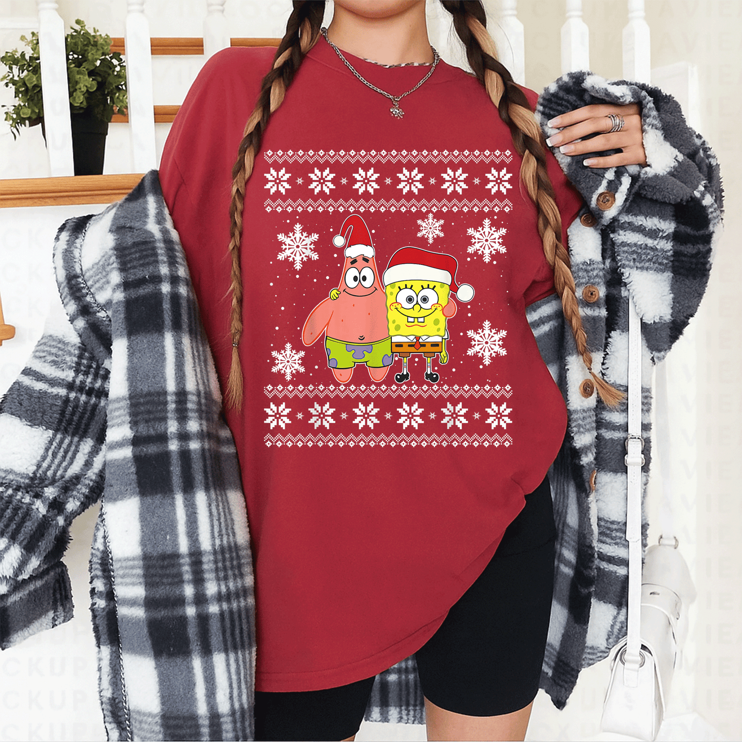 Mademark x SpongeBob SquarePants Christmas T-Shirt Featuring SpongeBob and Patrick as Best Friends in Festive Holiday Spirit - 12