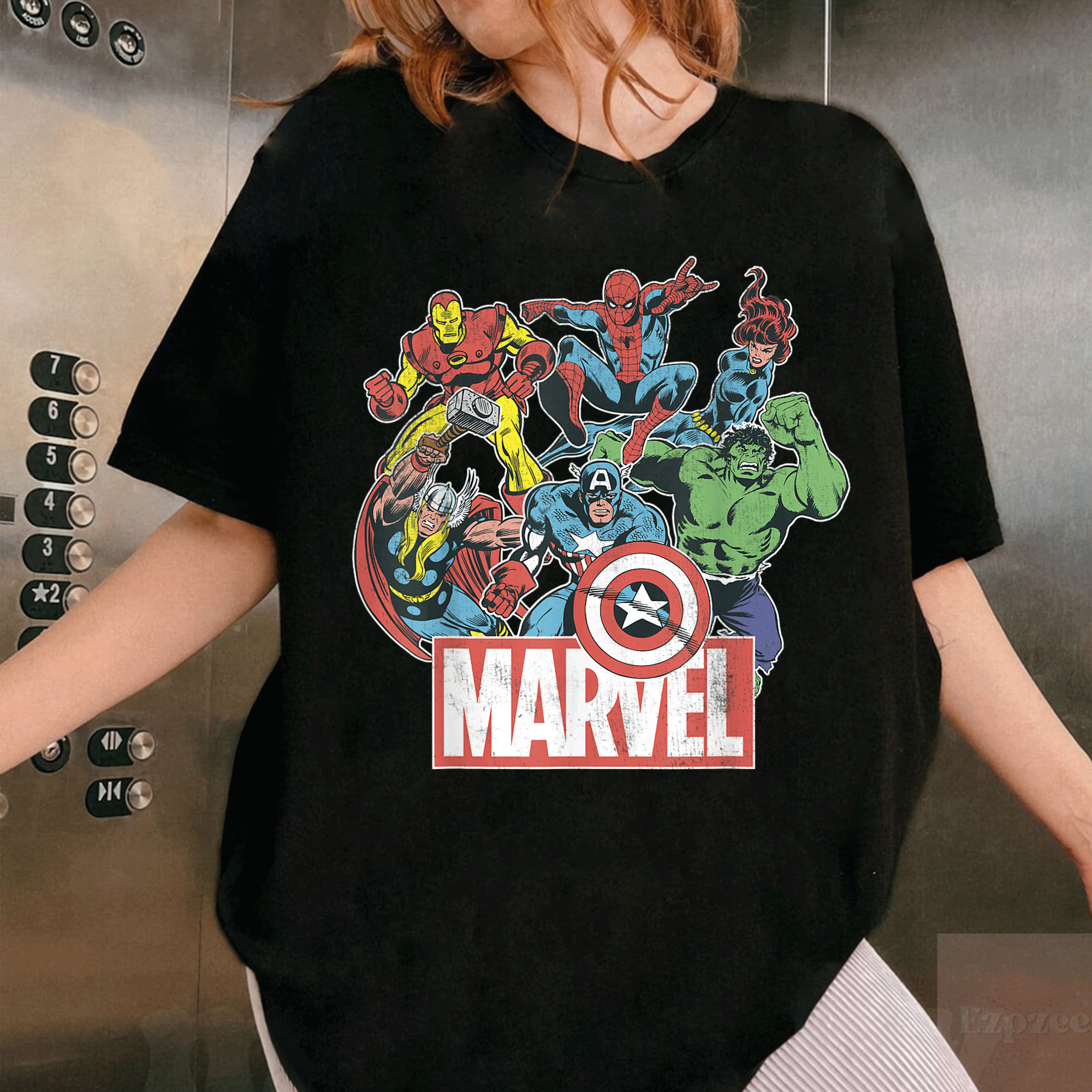 Vintage Marvel Avengers Team Retro Comic Graphic T-Shirt - Classic Superheroes Design for Fans of All Ages - 1