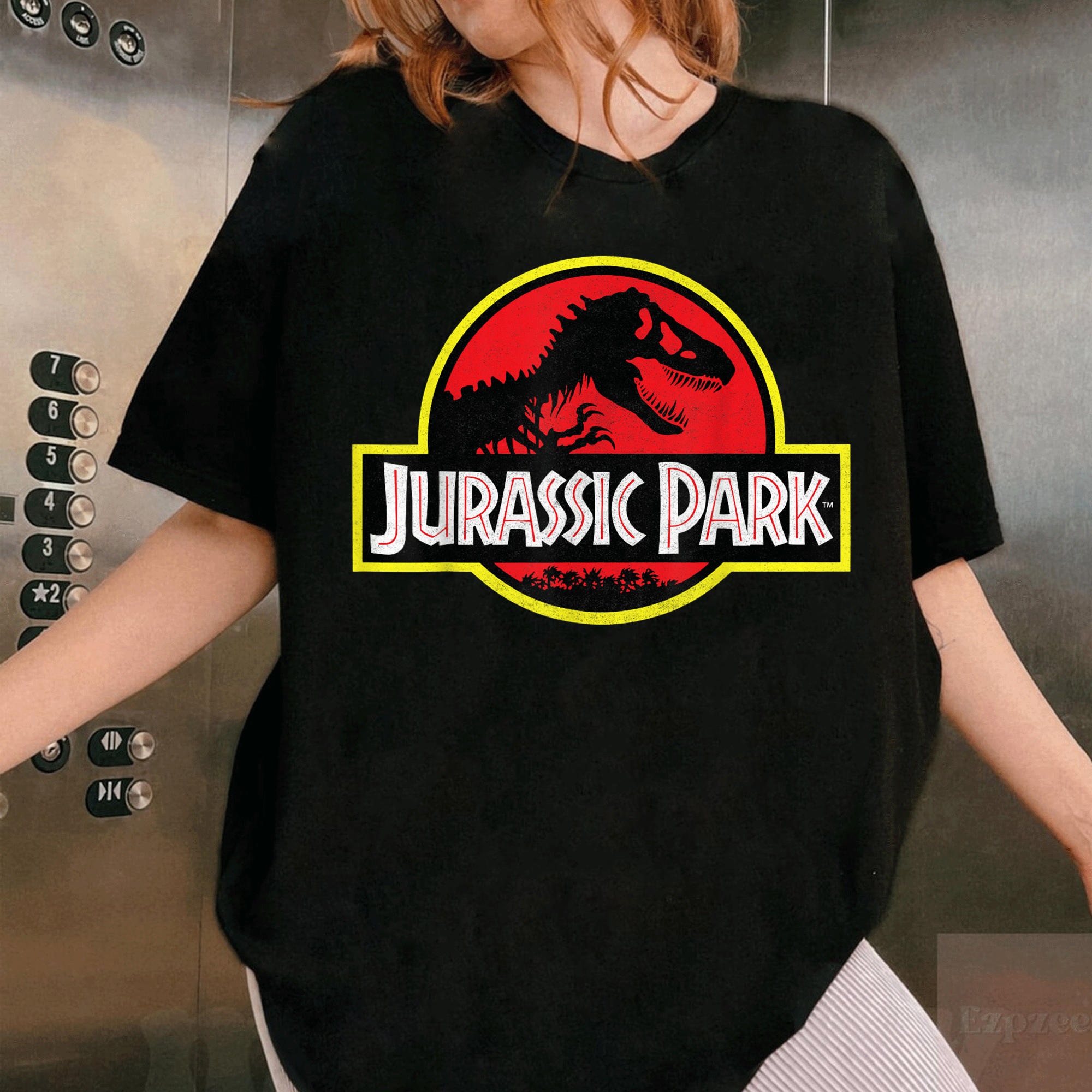 Vintage Jurassic Park Distressed Logo Graphic T-Shirt for Dinosaur Lovers - Unique Retro Style Tee for Casual Wear - 1