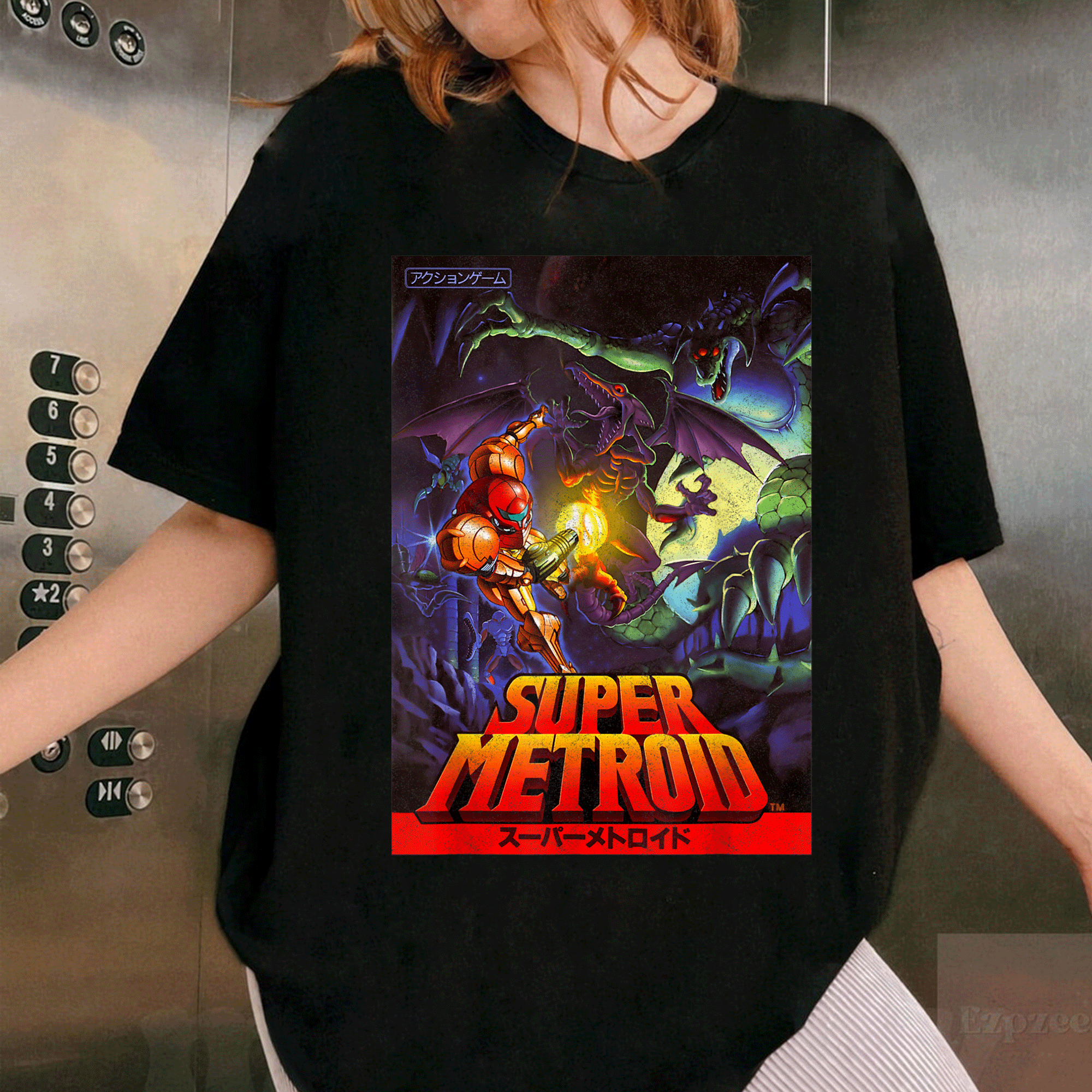 Stylish Nintendo Samus Super Metroid Cover Graphic T-Shirt for Gamers - Retro Gaming Art Tee for Fans of Classic Adventure - 1