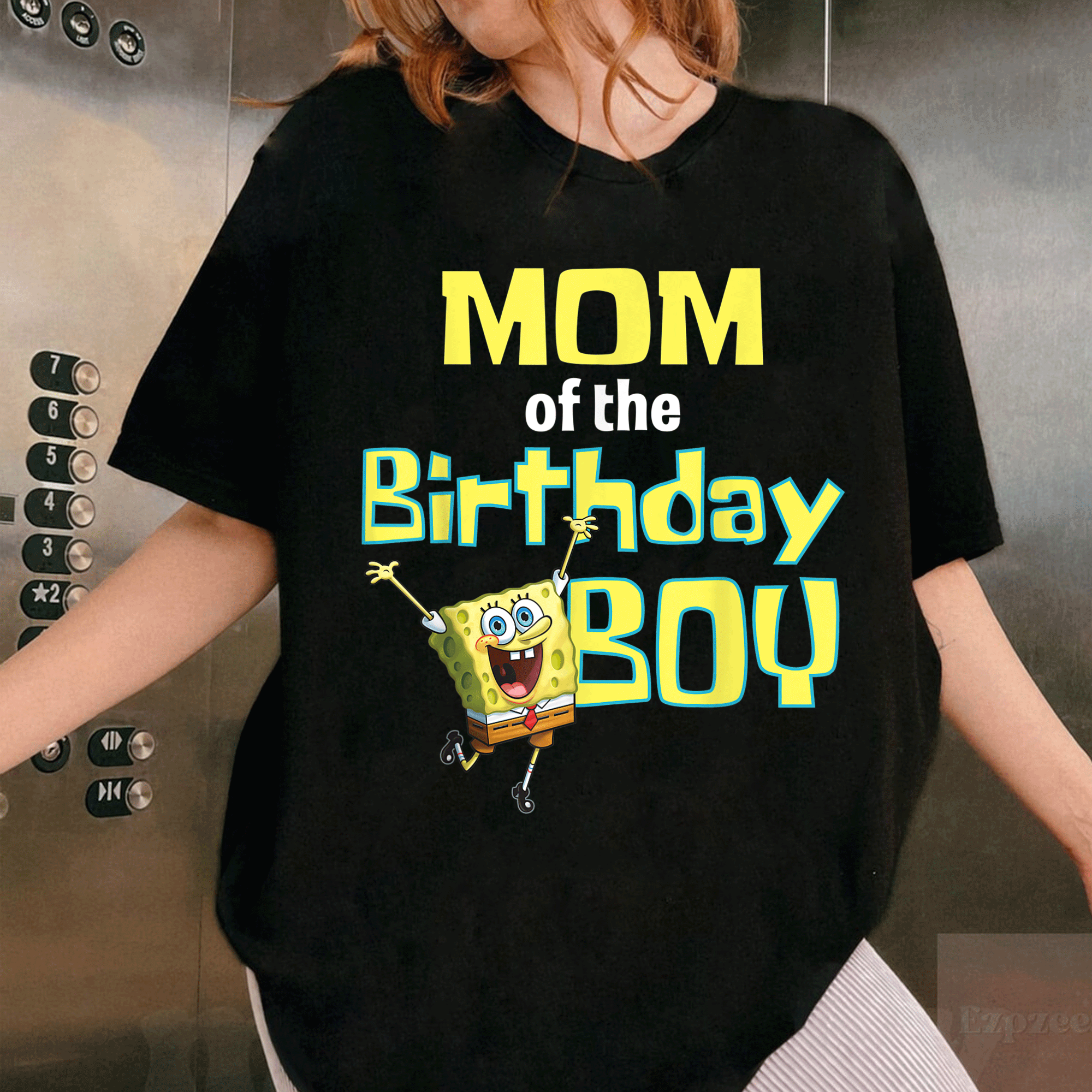 Mademark x SpongeBob SquarePants Mom Of The Birthday Boy T-Shirt Fun and Colorful Design for Celebrating Special Days - 1