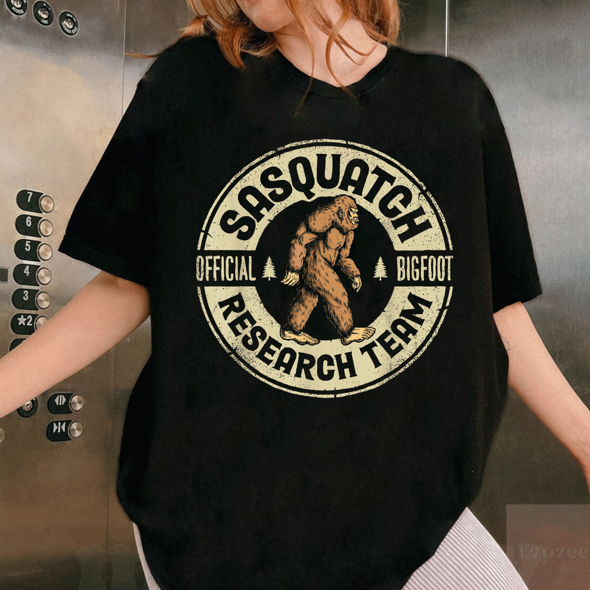 Bigfoot Research Team Retro Vintage Sasquatch T-Shirt for Men and Women - Fun, Stylish and Perfect for Cryptid Enthusiasts - 1