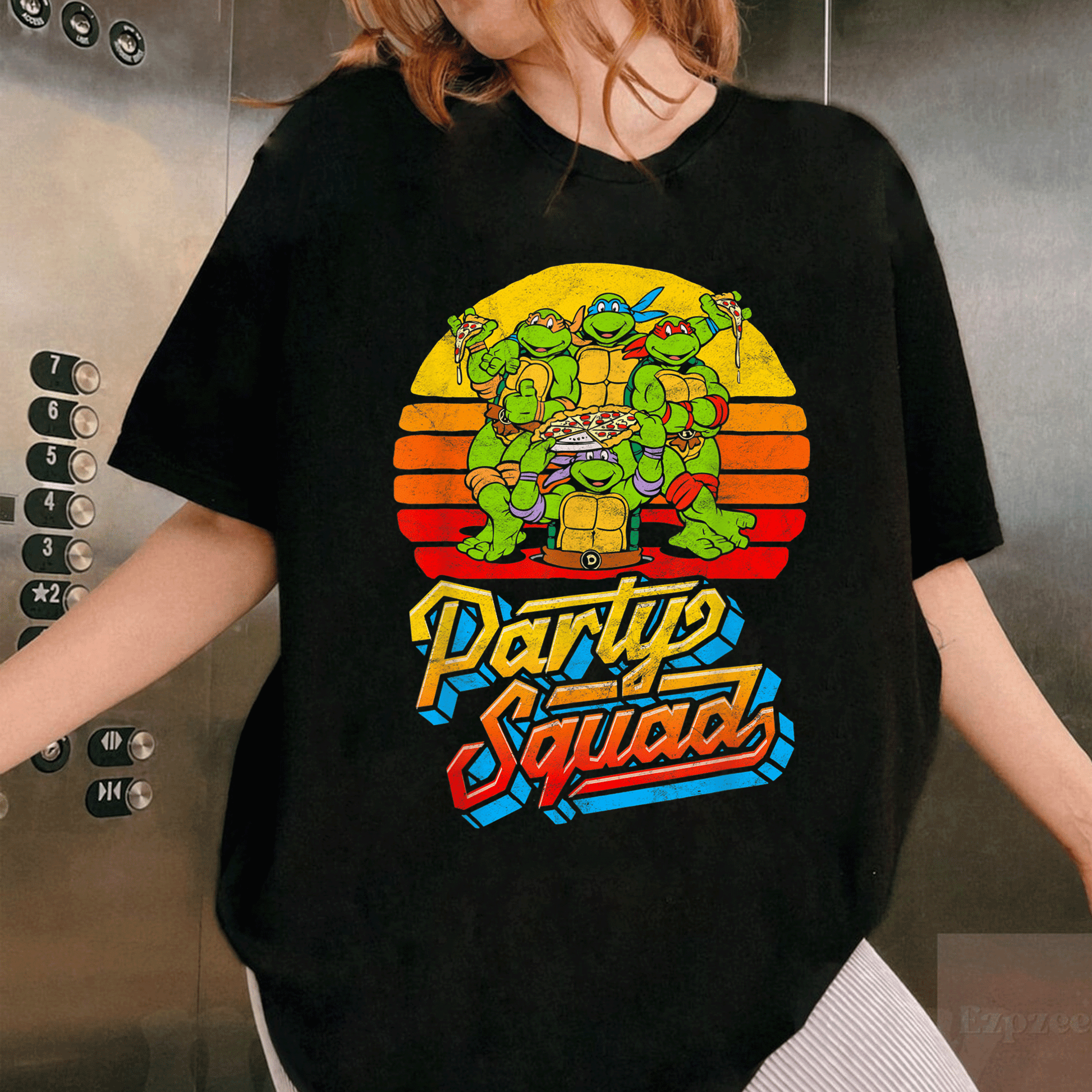 Mademark x Teenage Mutant Ninja Turtles Vintage 80s Pizza Friends Distressed T-Shirt for Fun Retro Party Vibes - 1