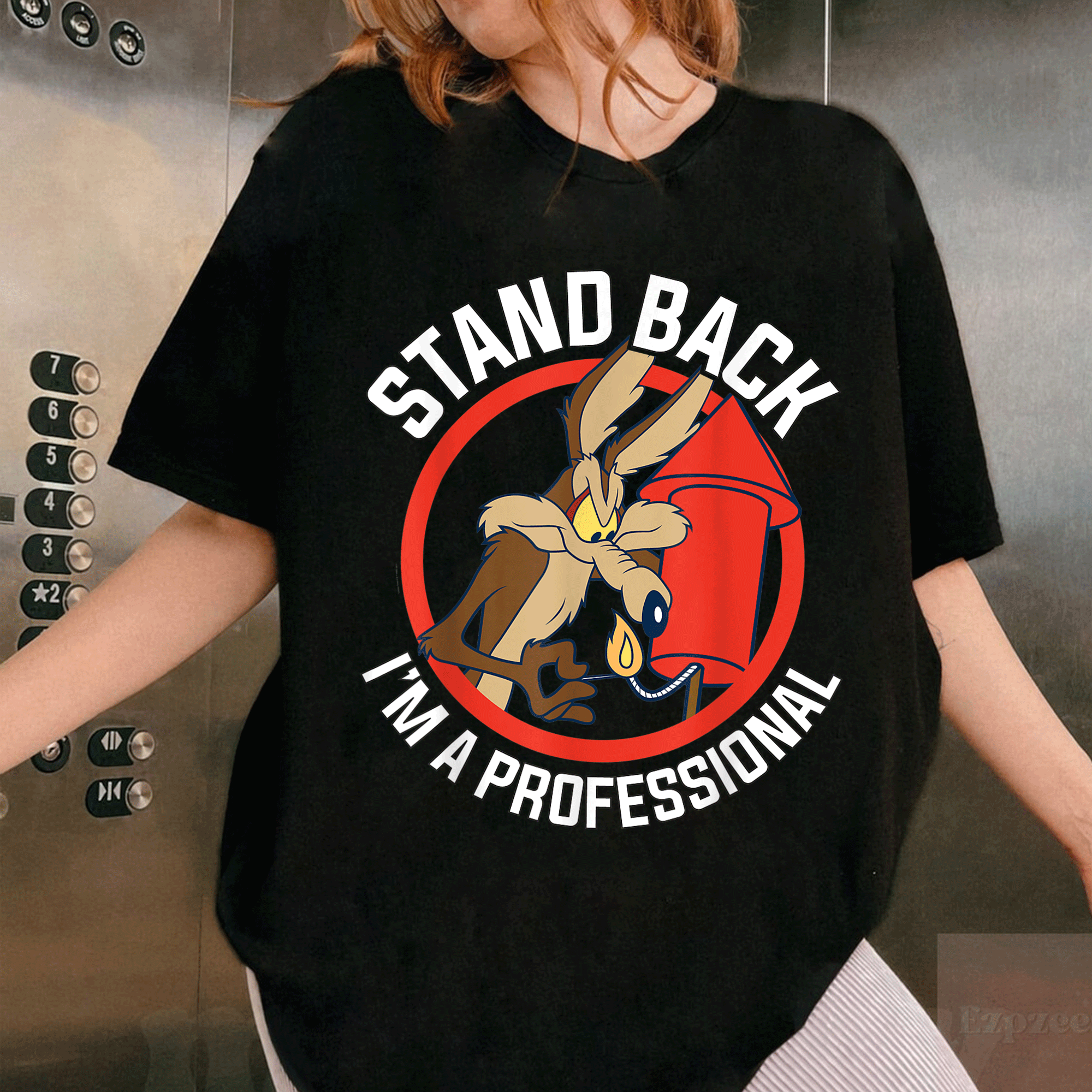 Wile E. Coyote Stand Back I'm A Professional T-Shirt for Cartoon Lovers - Fun Graphic Tee for Fans of Classic Animation - 1