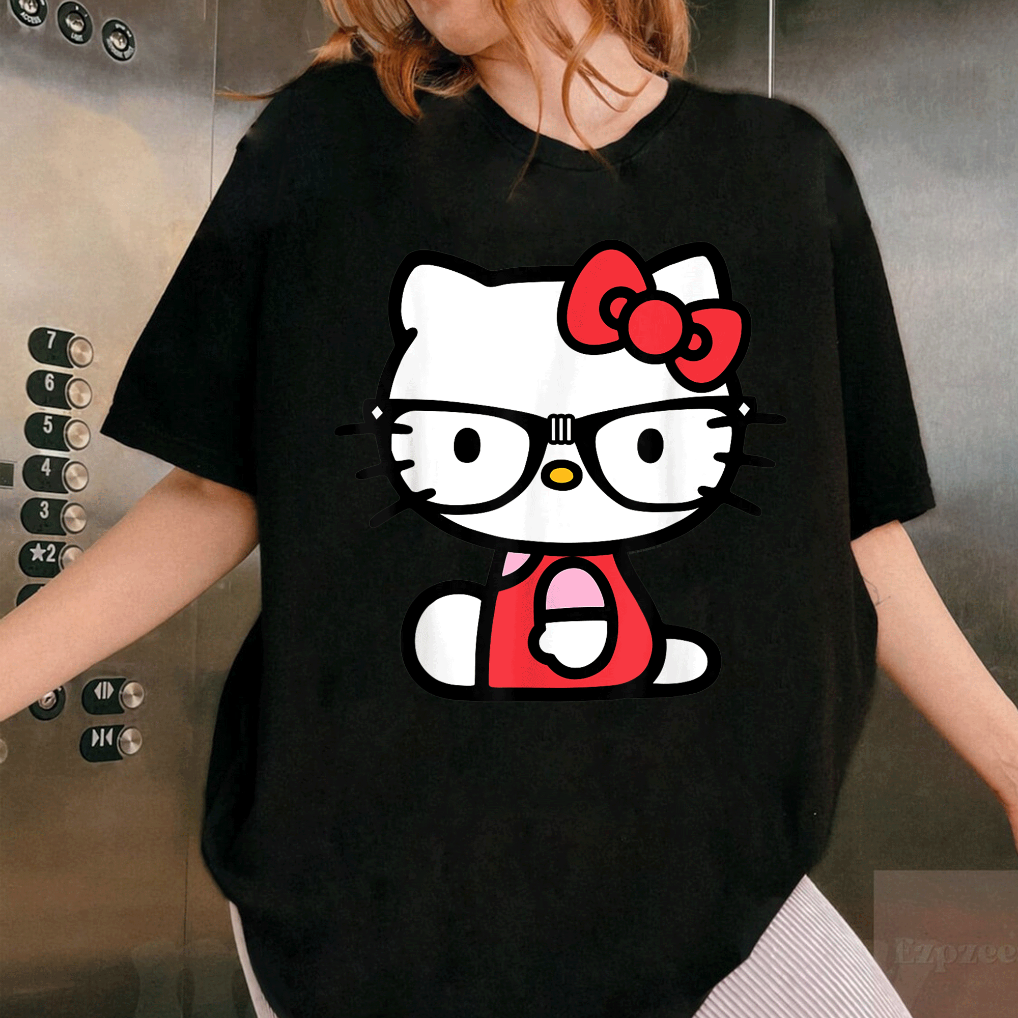 Cute Hello Kitty Nerd Glasses T-Shirt for Stylish Fans - Adorable Graphic Tee Perfect for Everyday Wear and Gift Ideas - 1