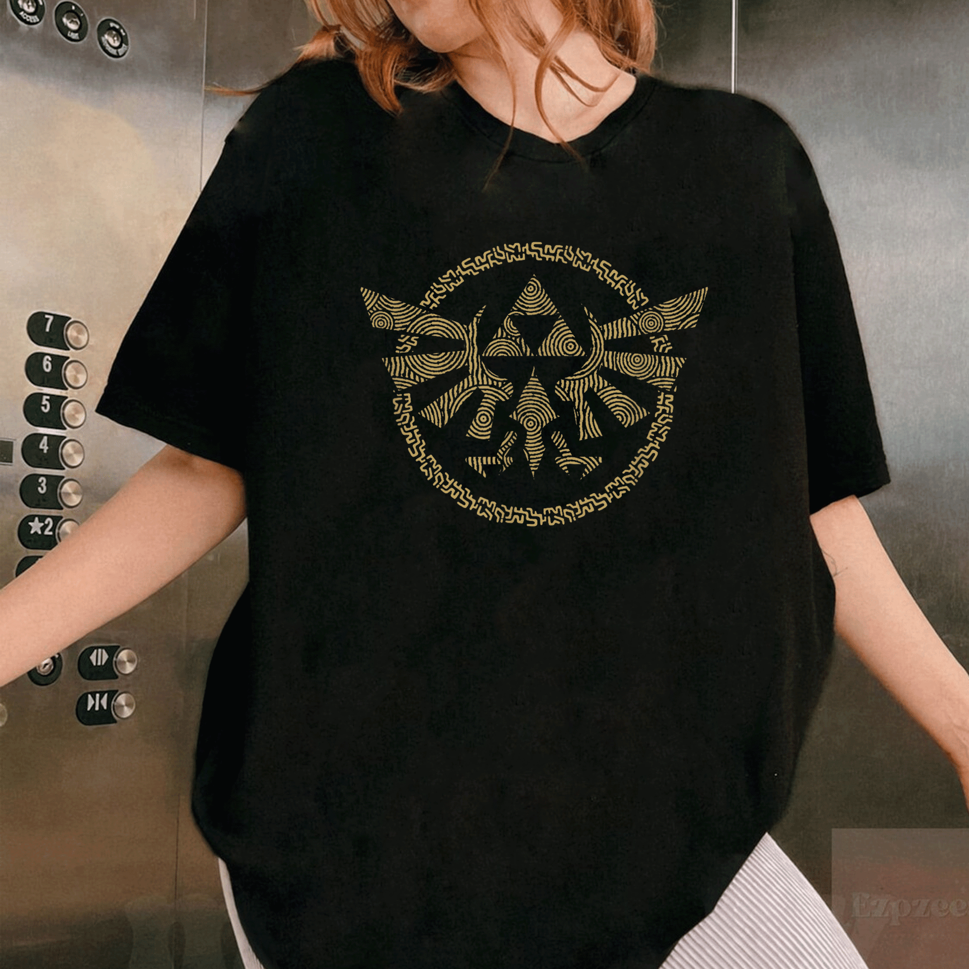 Legend of Zelda Tears of the Kingdom Hyrule Crest V2 T-Shirt – Stylish Graphic Tee for Gamers and Fans of Hyrule Adventure - 1