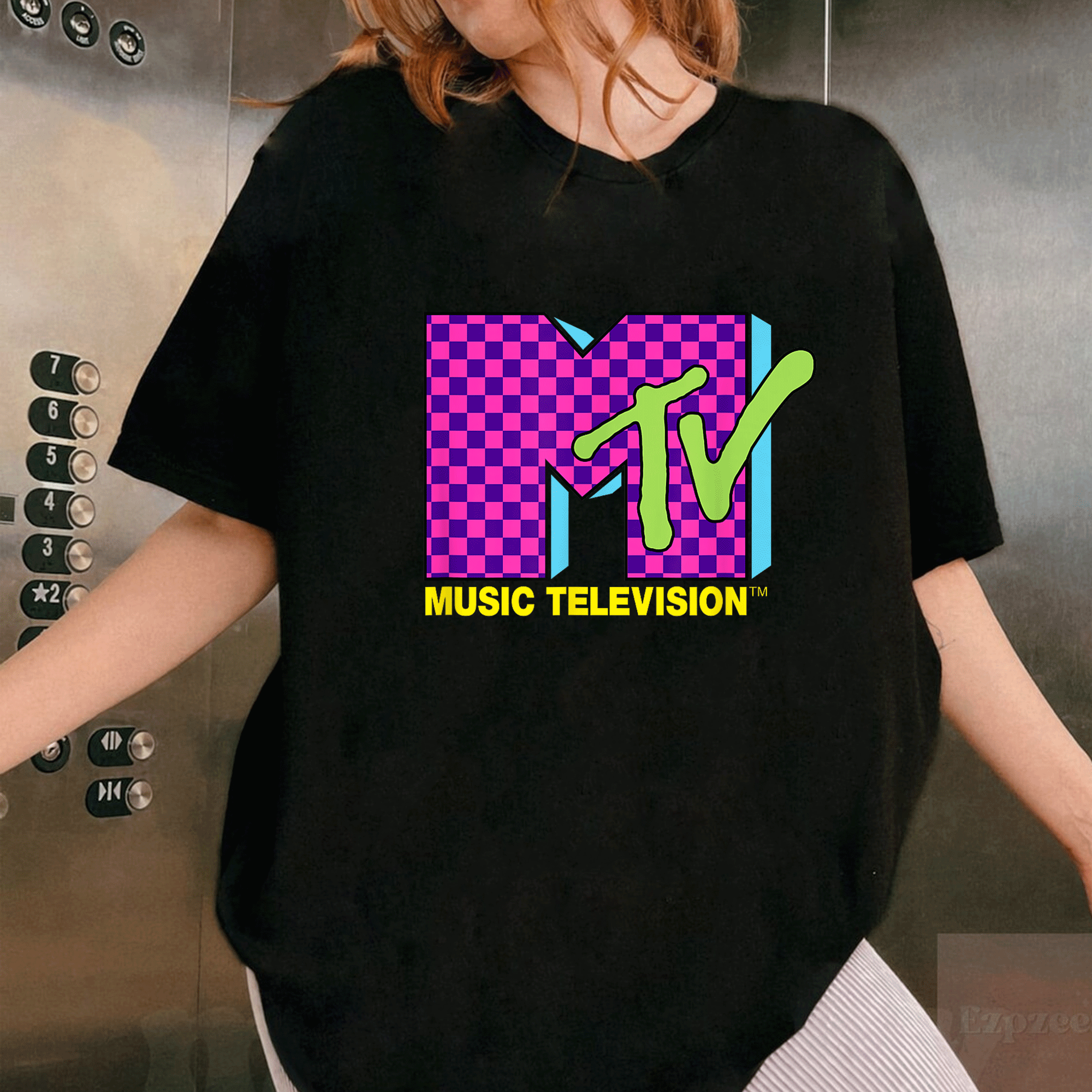 Retro 80s MTV Music Television Neon Pink Checkerboard Logo T-Shirt for Vintage Style Fans and Music Lovers - 1