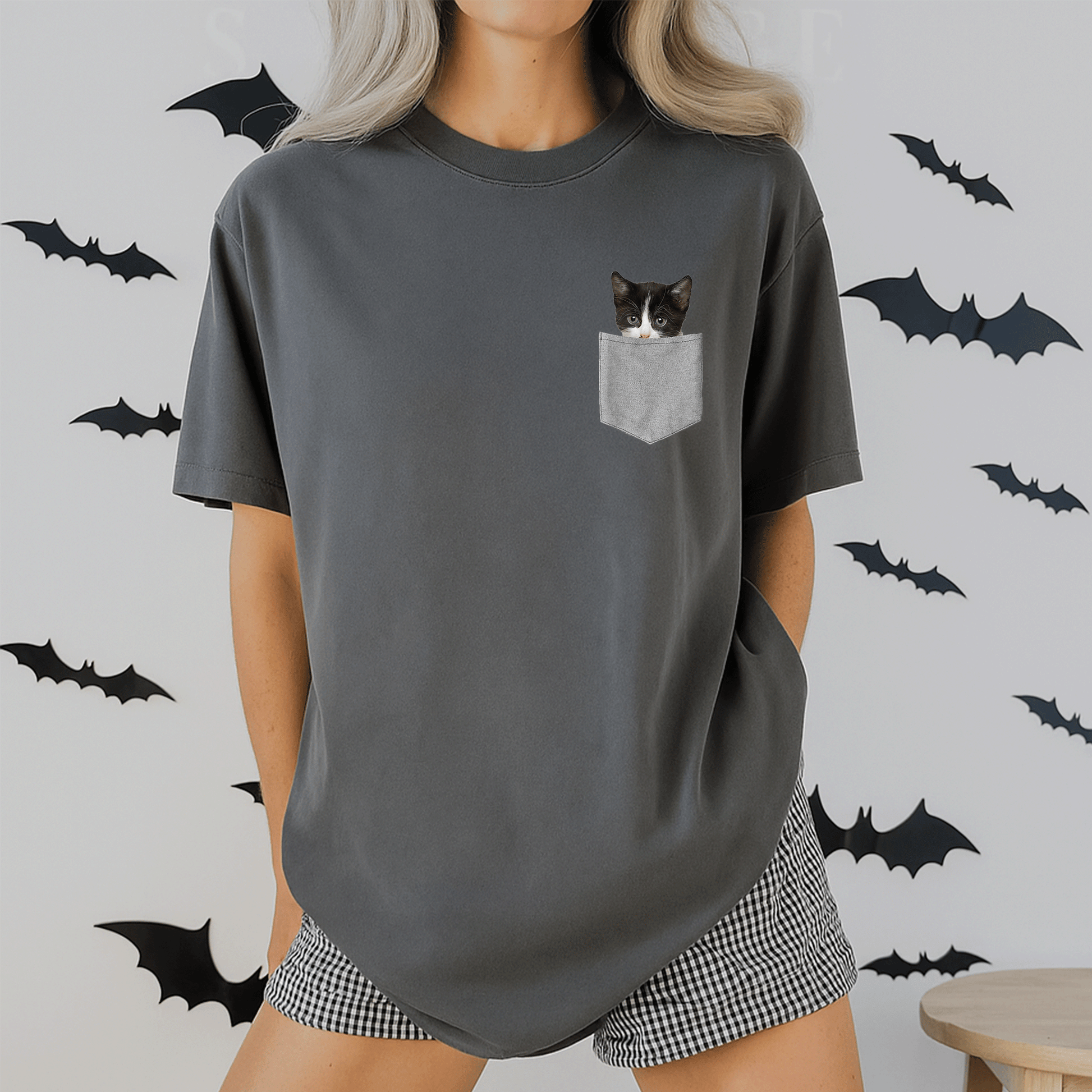 Adorable Cute Cat Peeking from Pocket T-Shirt for Cat Lovers - Fun and Comfy Tee for Cat Enthusiasts - 2