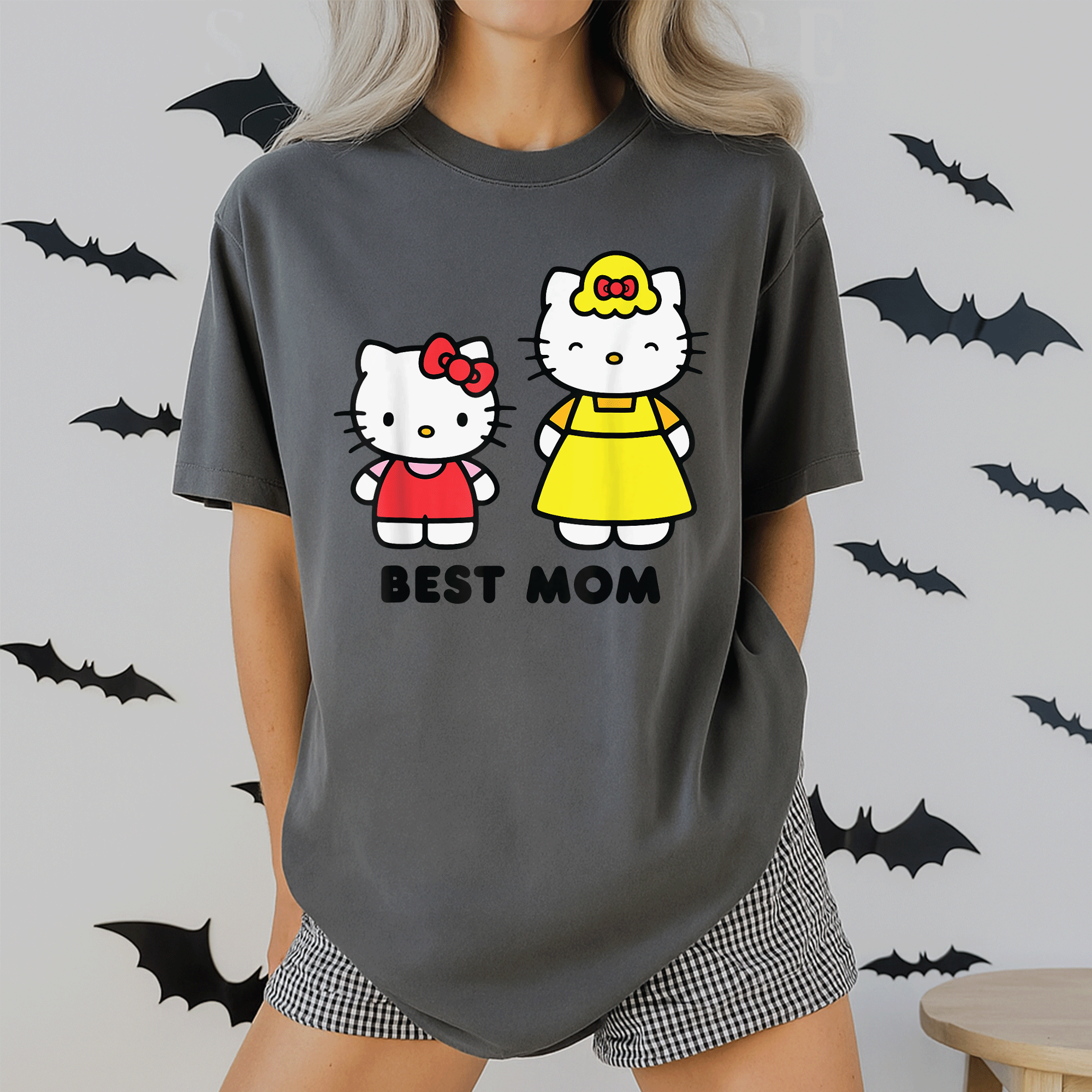 Hello Kitty Best Mom Mother's Day T-Shirt Cute Graphic Tee for Moms with Adorable Hello Kitty Design and Heartwarming Message - 2
