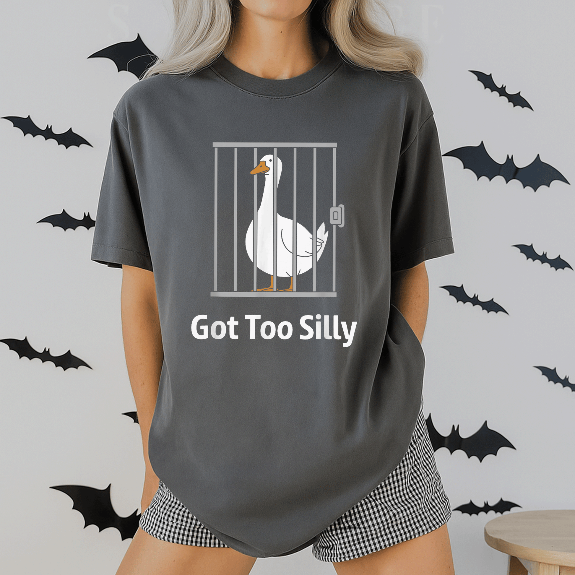 Funny Goose Pun Humor T-Shirt for Animal Lovers - Got Too Silly Graphic Tee with Quirky Goose Design for Casual Wear - 2