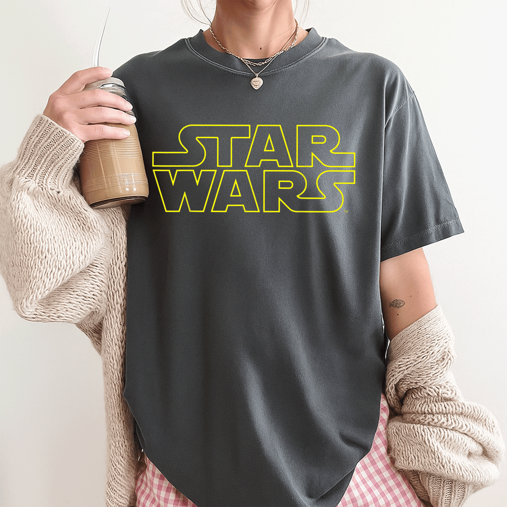 Star Wars Simple Logo Outline Graphic T-Shirt for Fans, Classic Design, Comfortable Fit, Perfect Gift for Sci-Fi Lovers - 3
