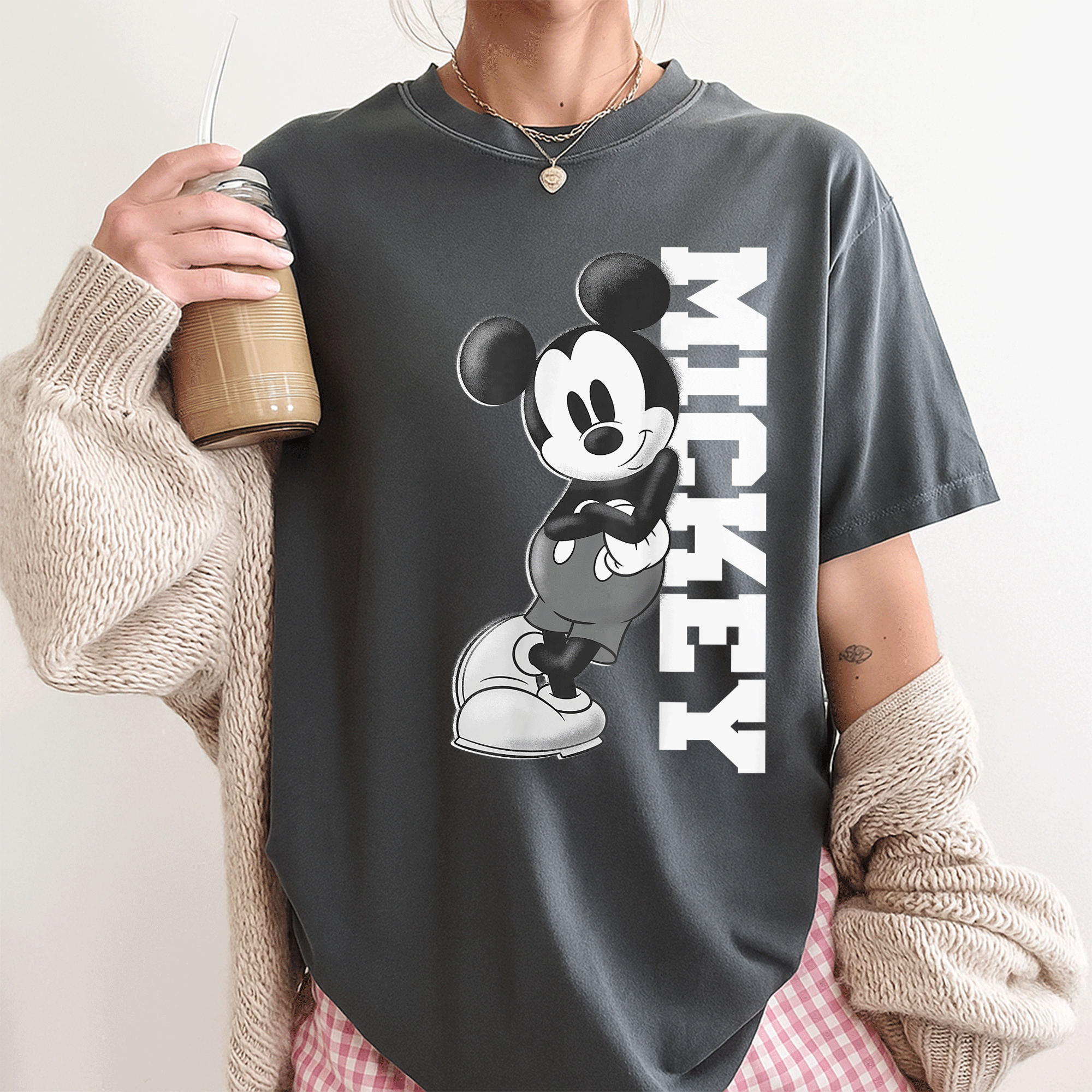 Disney Mickey And Friends Mickey Mouse Lean T-Shirt - Fun and Stylish Graphic Tee Featuring Iconic Mickey Mouse Design - 3