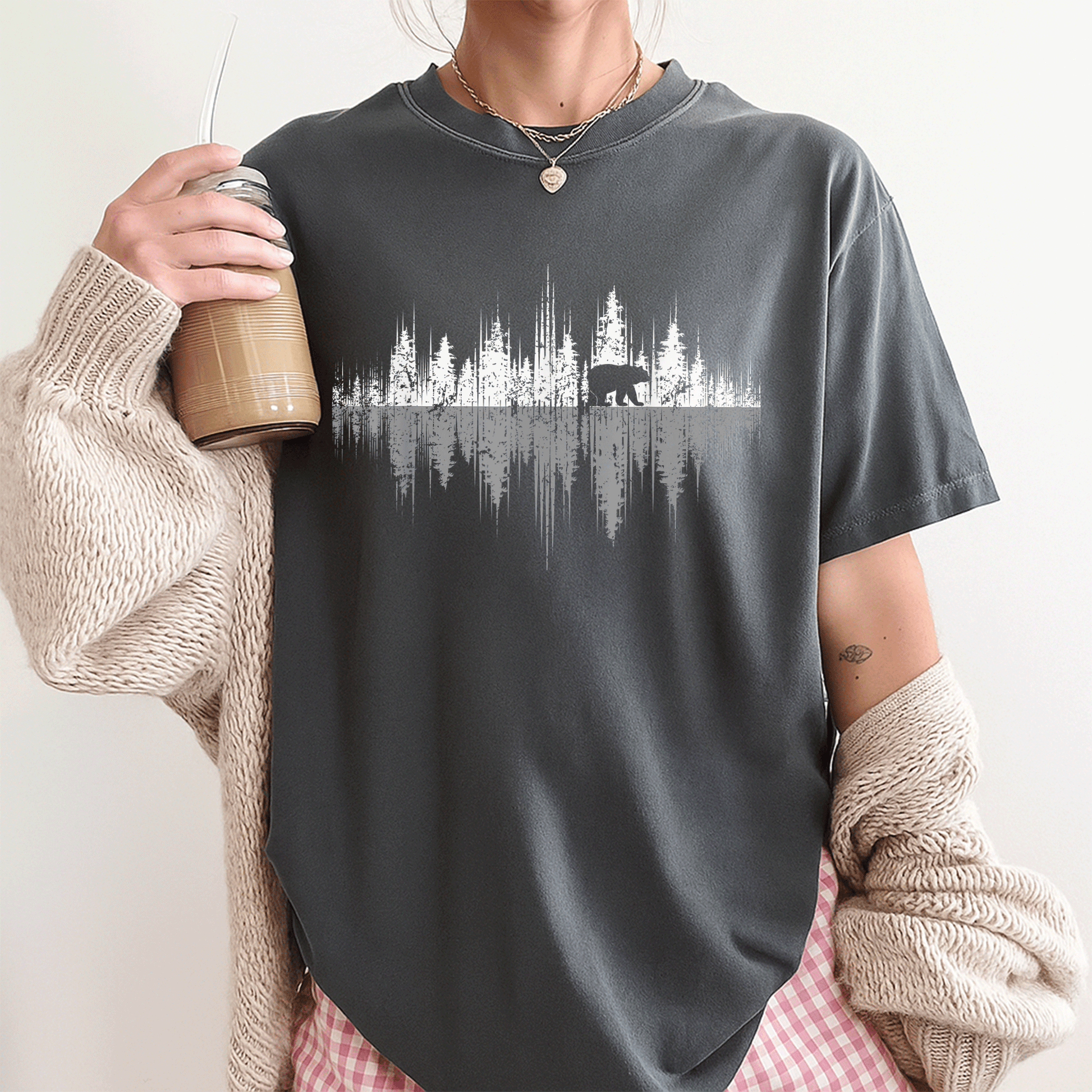 Nature-Inspired Bear Reflection T-Shirt for Wildlife Lovers - Outdoor Forest Scene Graphic Tee for Nature Enthusiasts - 3
