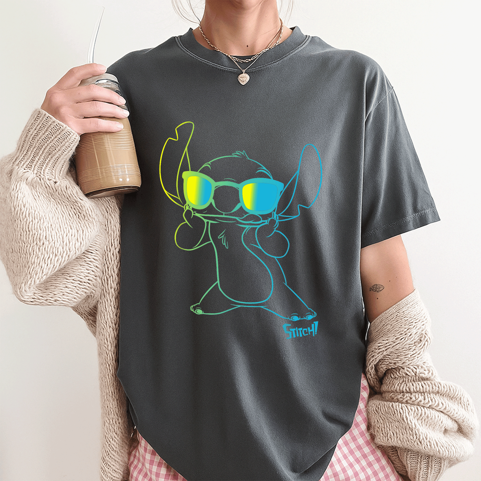 Cool Lilo & Stitch Neon Outline T-Shirt Featuring Stitch Chest Portrait - Perfect for Disney Fans and Casual Wear! - 3