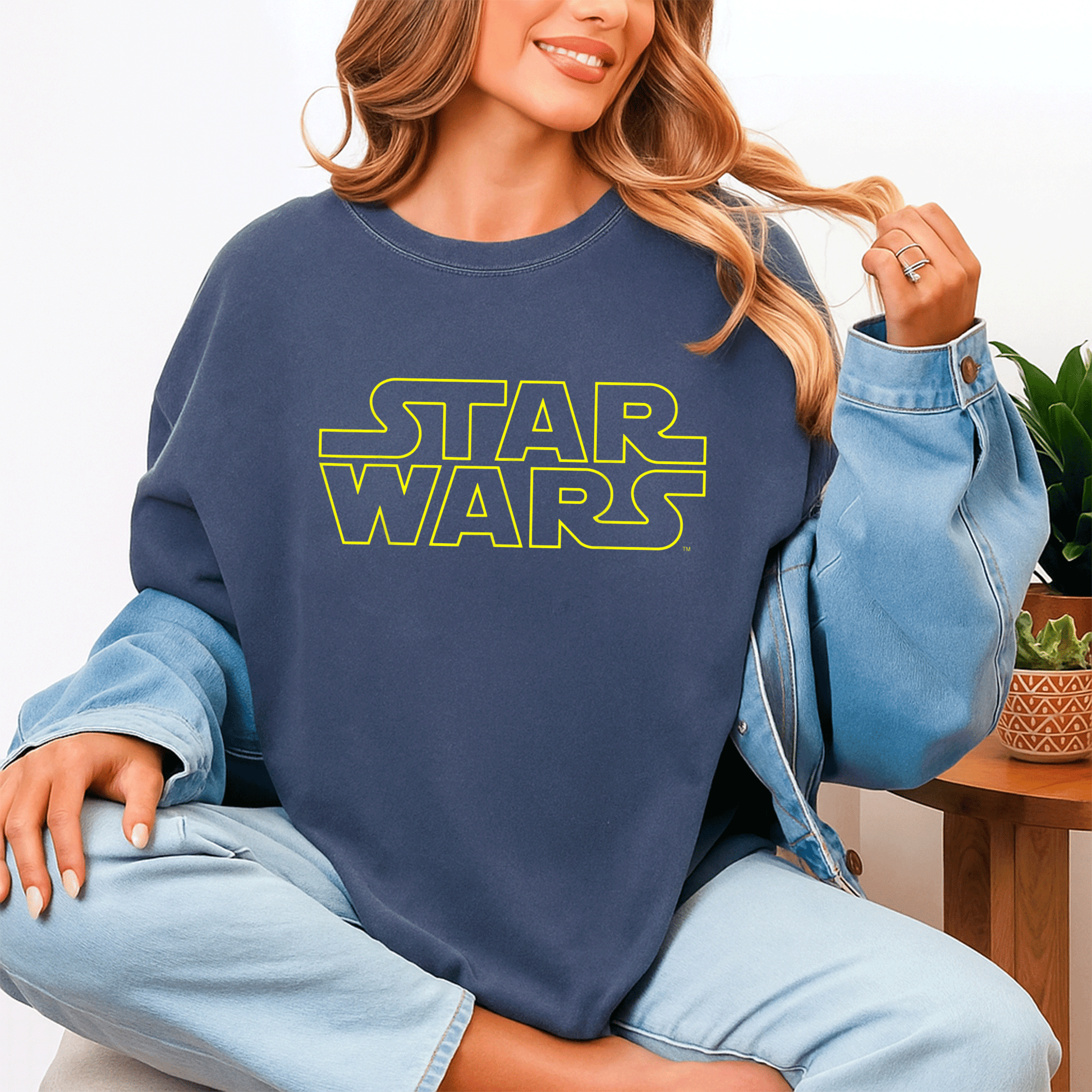 Star Wars Simple Logo Outline Graphic T-Shirt for Fans, Classic Design, Comfortable Fit, Perfect Gift for Sci-Fi Lovers - 4