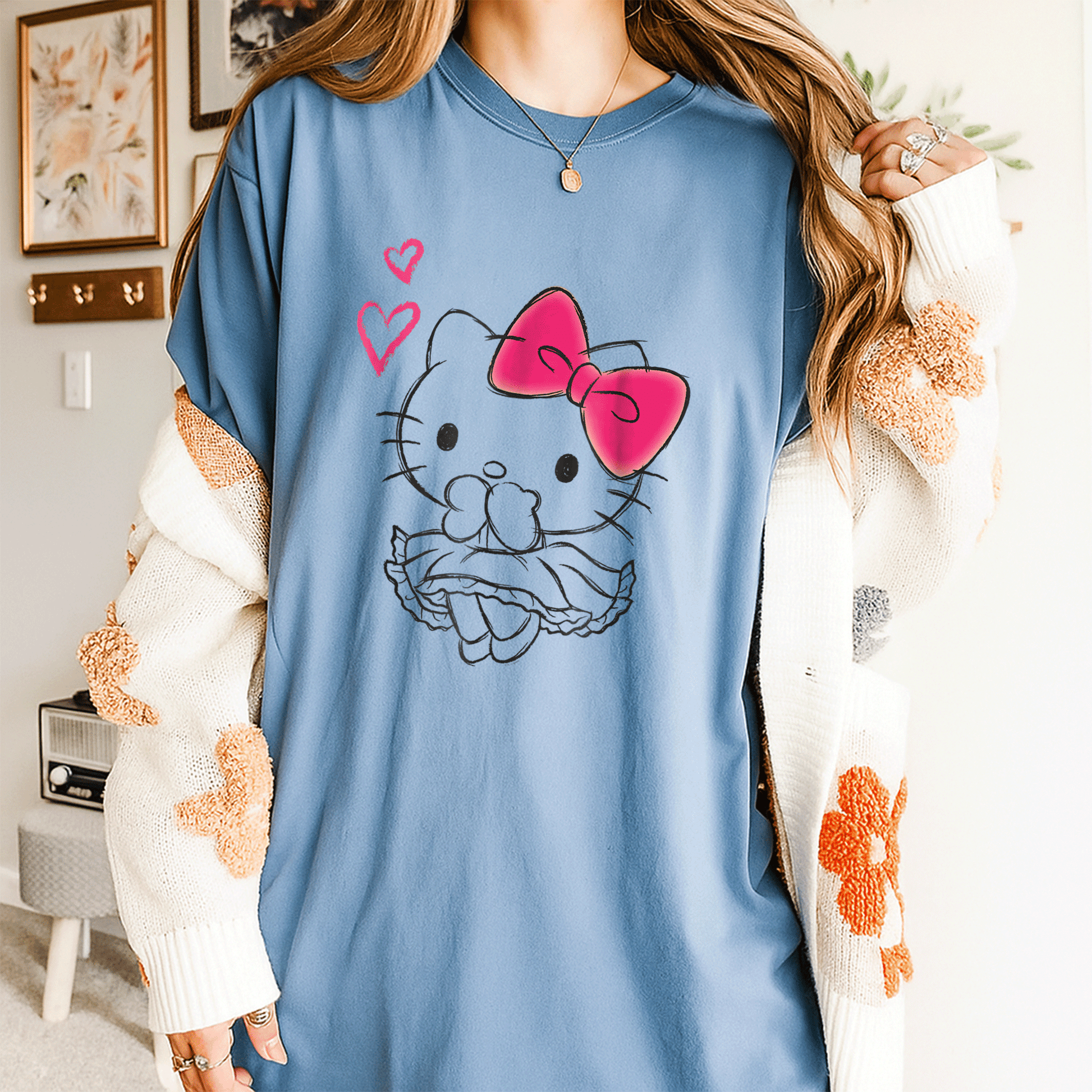 Cute Hello Kitty Girly Hearts Tee Shirt for Kids, Adorable Pink Graphic Design, Perfect Gift for Cat Lovers and Fashionistas - 4