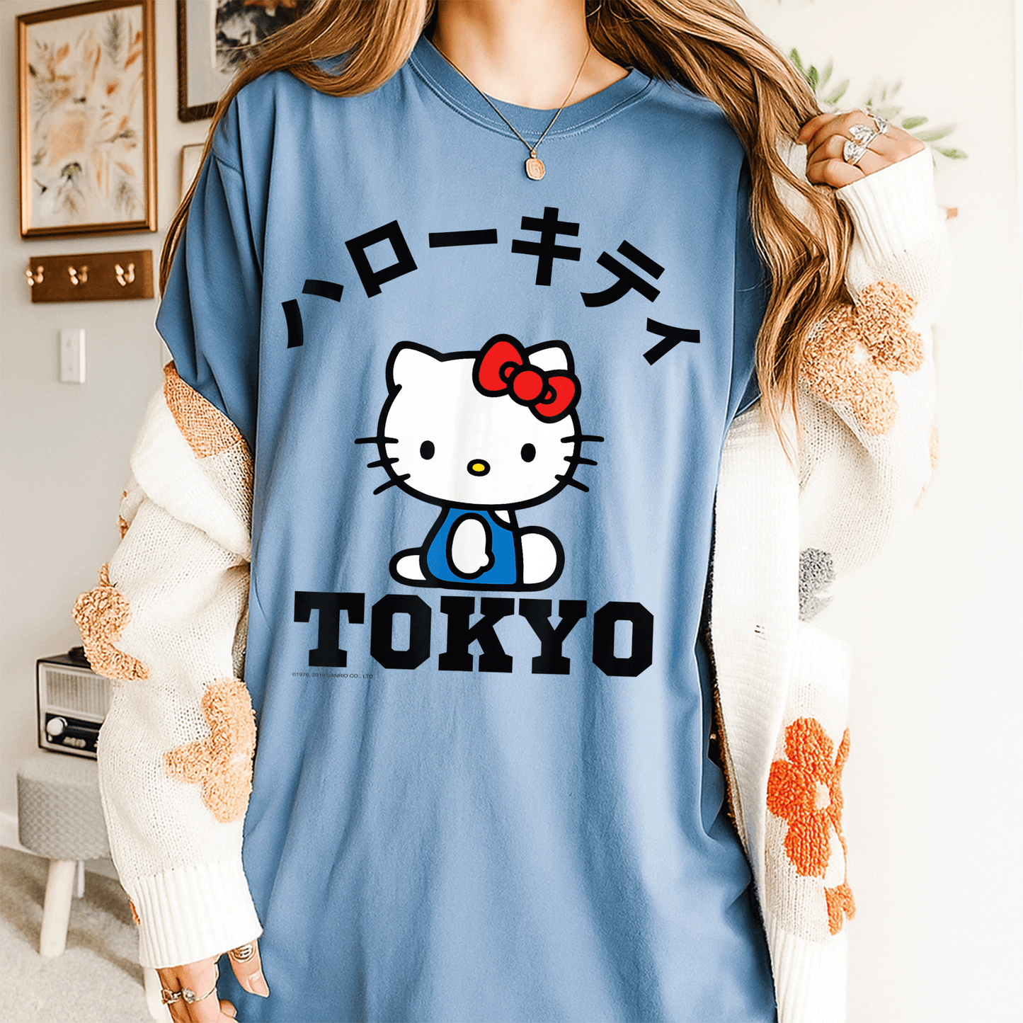 Cute Hello Kitty Tokyo Tee Shirt for Fans – Adorable Design Featuring Hello Kitty in Stylish Tokyo Fashion for Everyday Wear - 4