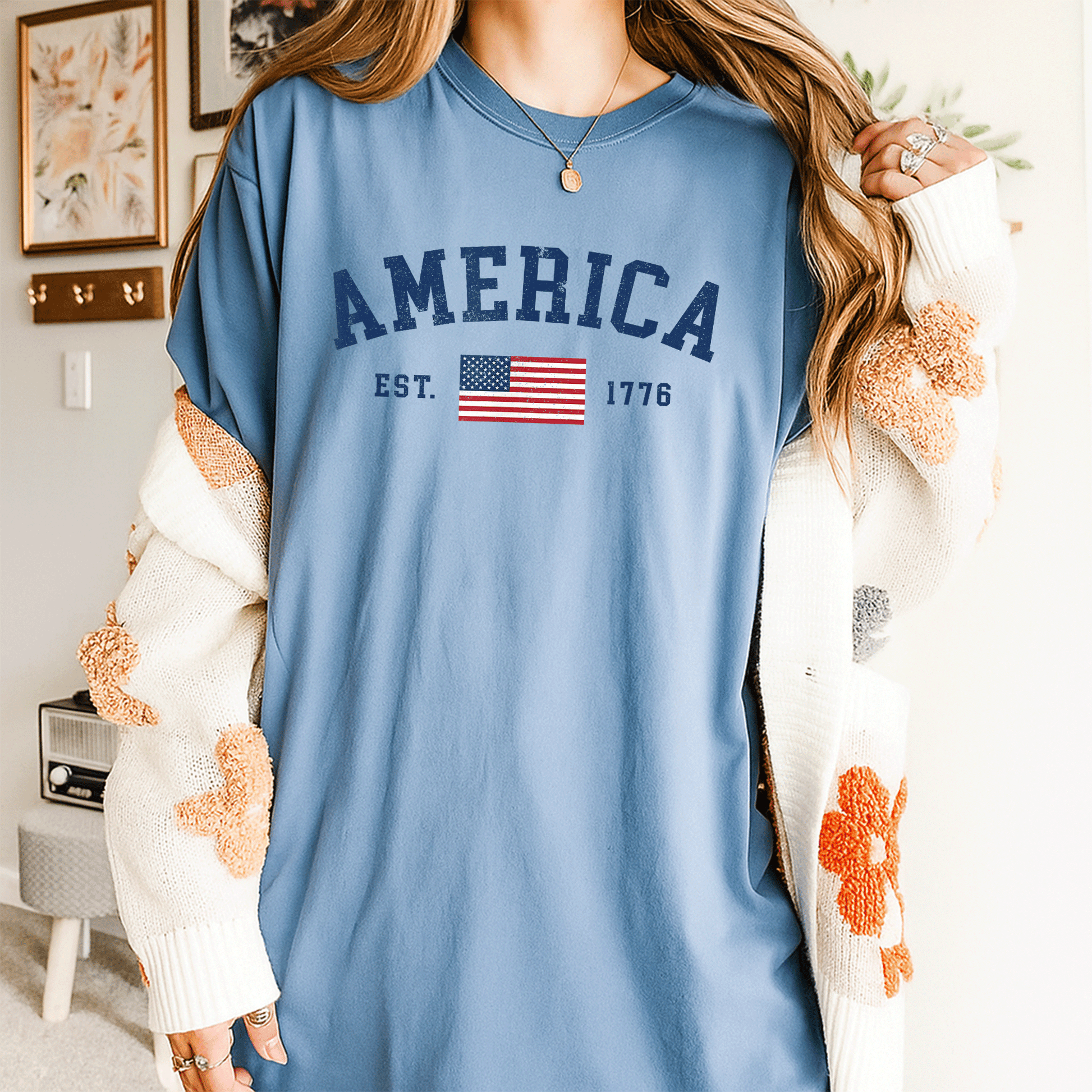 Patriotic American Flag T-Shirt for 4th of July Celebrations, USA Independence Day Tees for Men and Women - 4